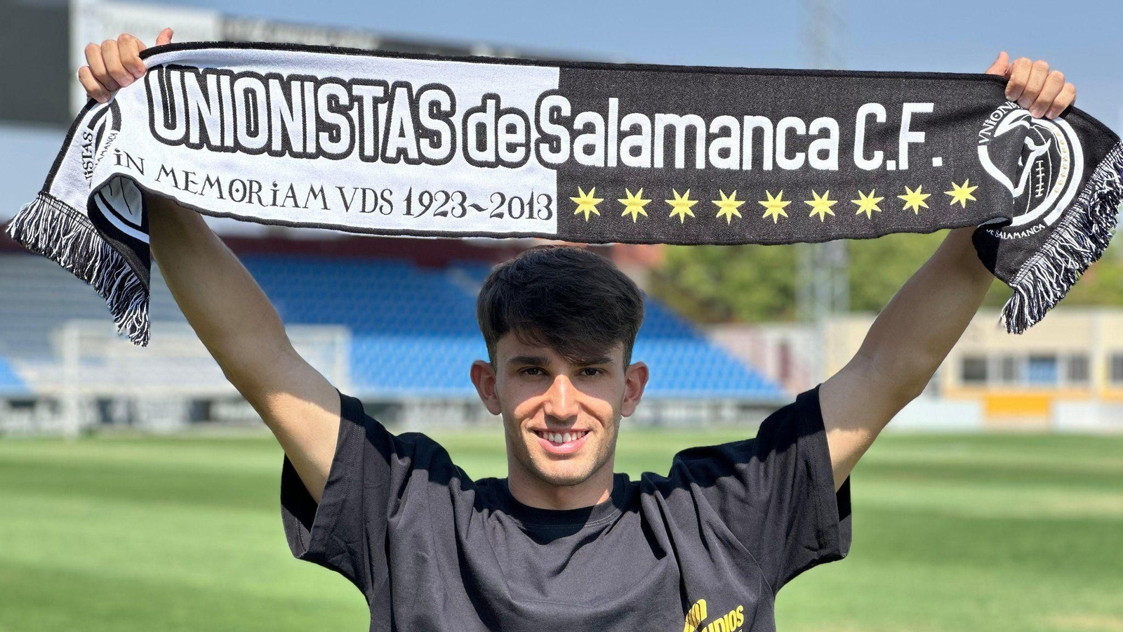 Juanma fue presentado con Unionistas