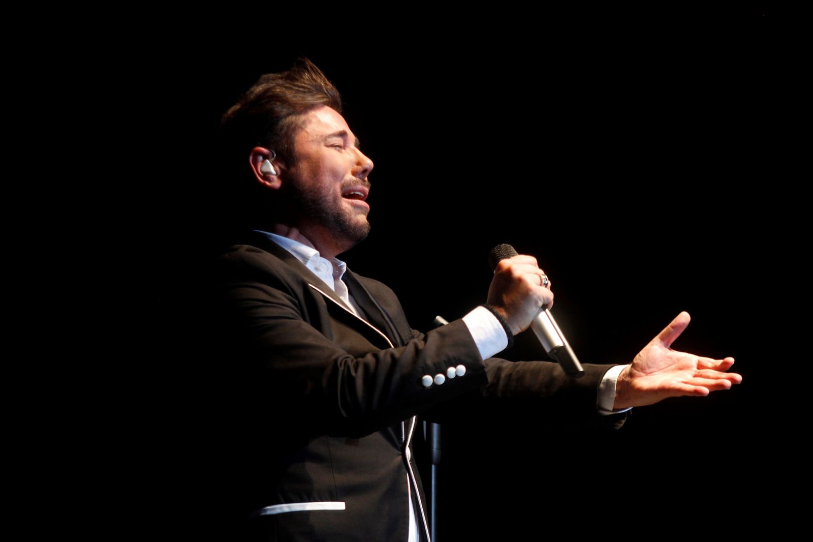 Miguel Poveda actúa en Utrera