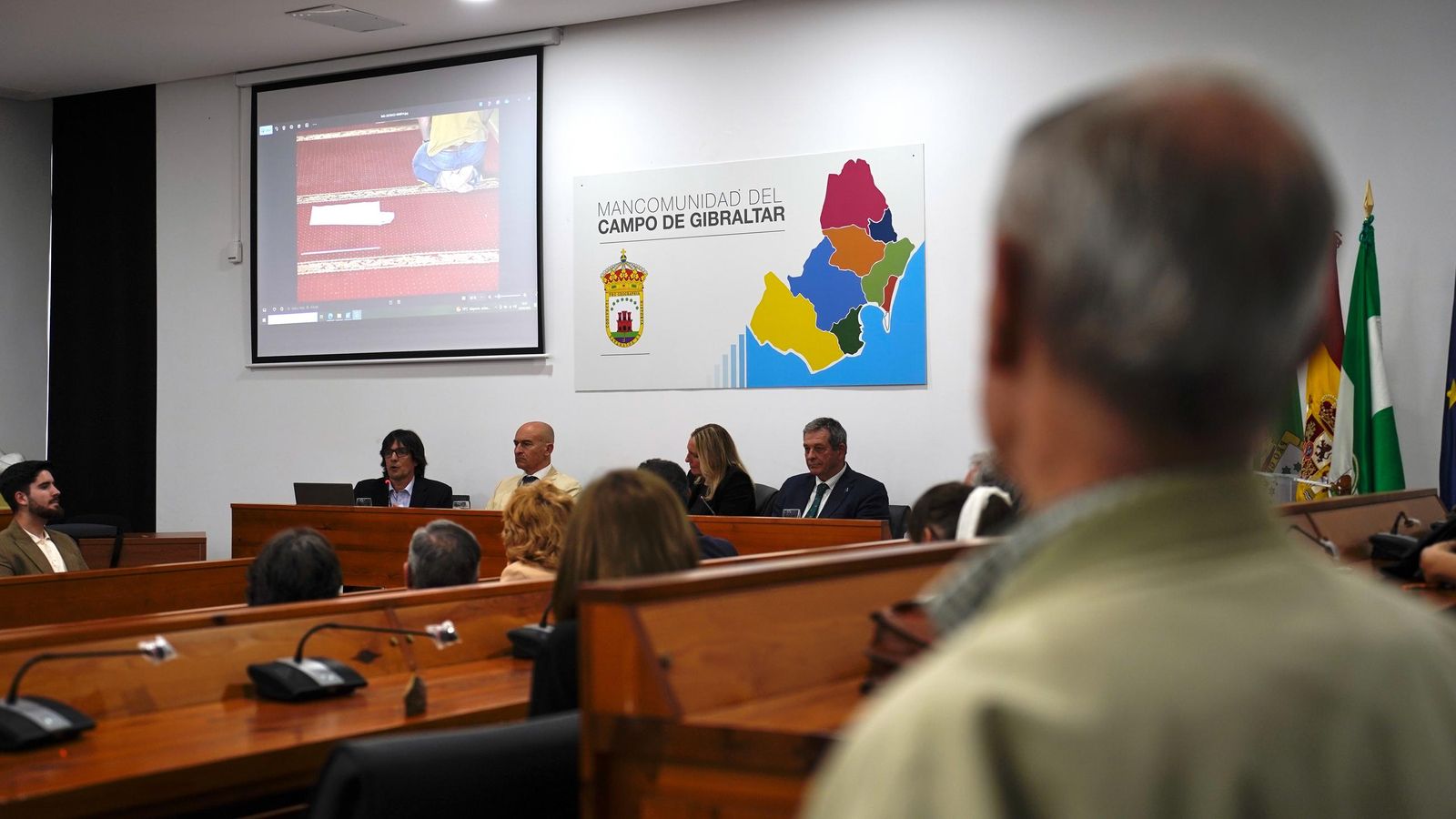 Fotos de la presentación de la revista Almoraima número 62 en Mancomunidad