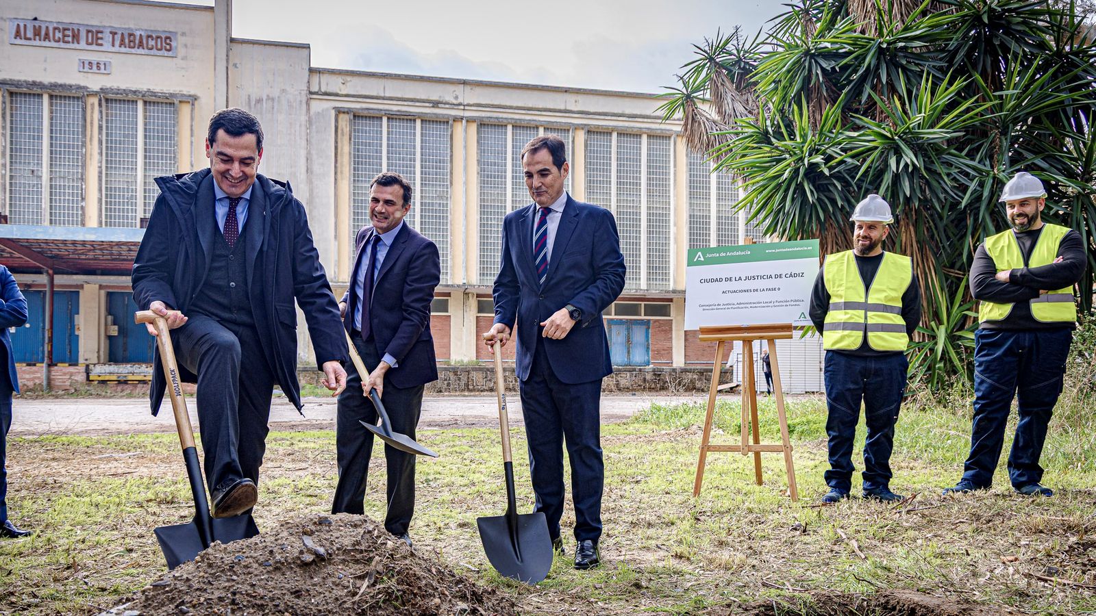 Puesta de la primera piedra de la Ciudad de la Justicia en Cádiz.