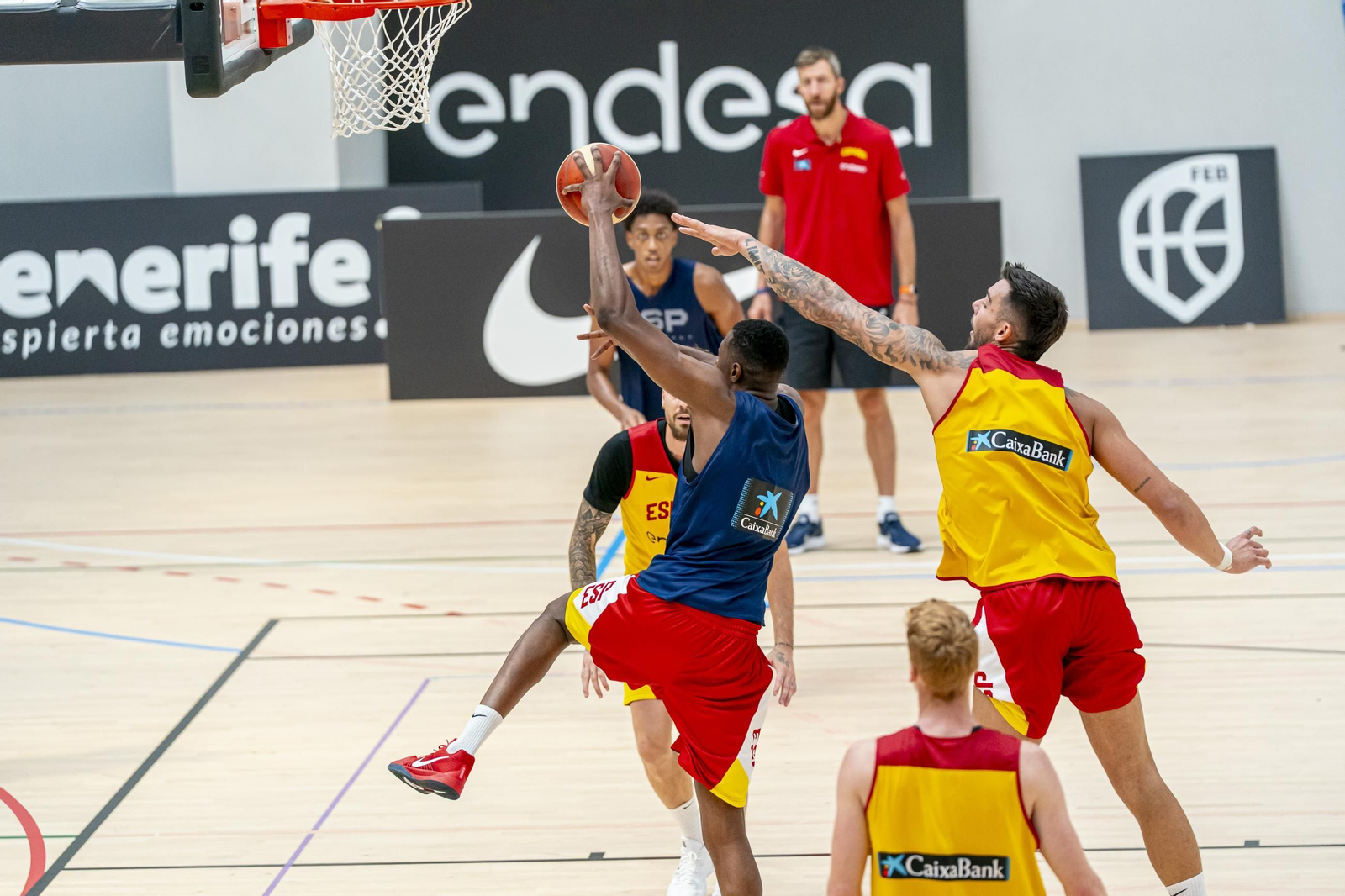 España acaba su trabajo en Madrid antes de venir a Málaga