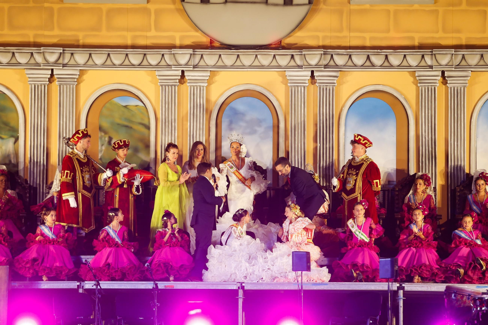 Fotos de la coronación y pregón de la Feria de La Línea 2025