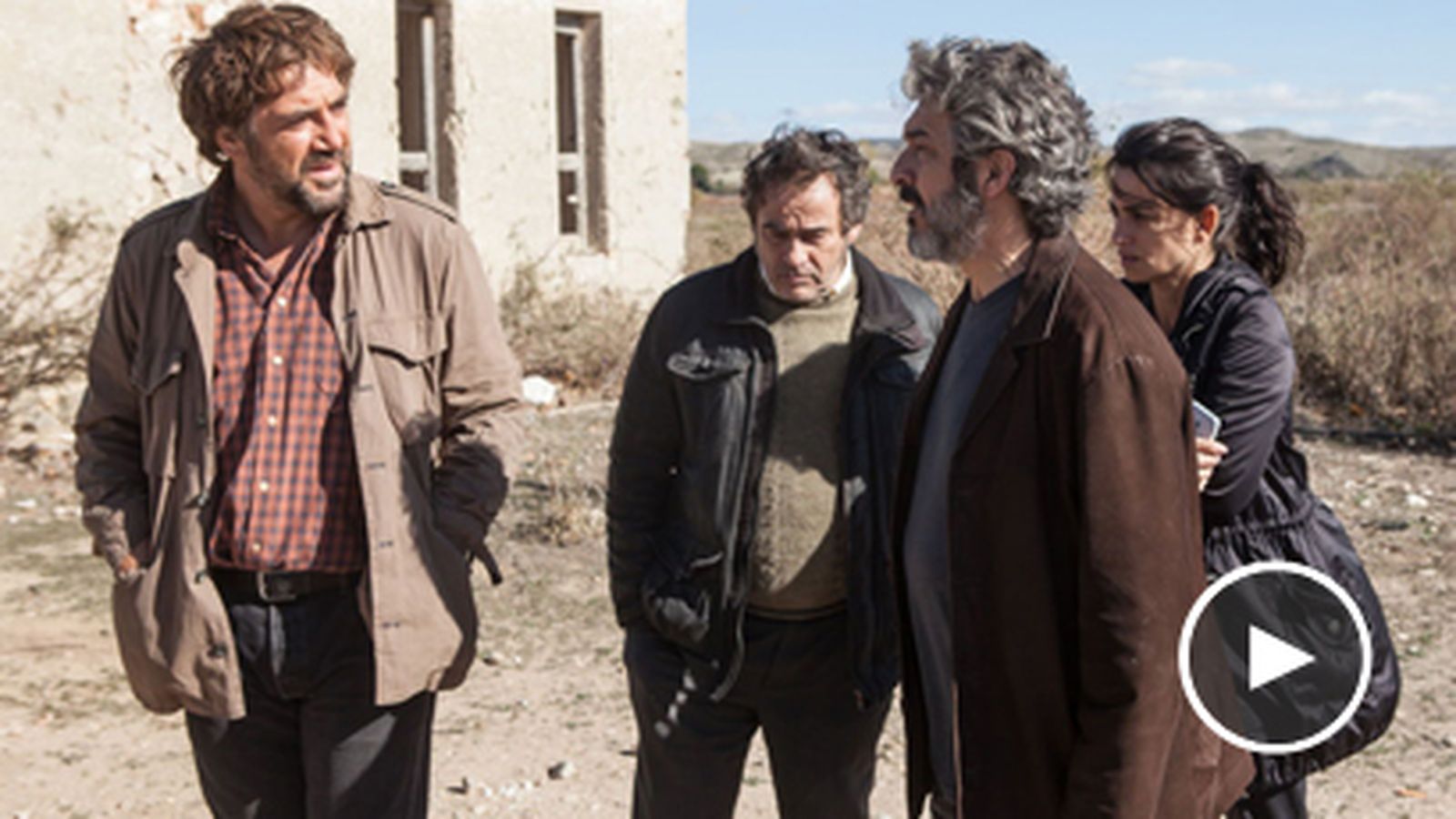 Javier Bardem, Eduard Fernández, Ricardo Darín y Penélope Crz, en una imagen de 'Todos lo saben'.