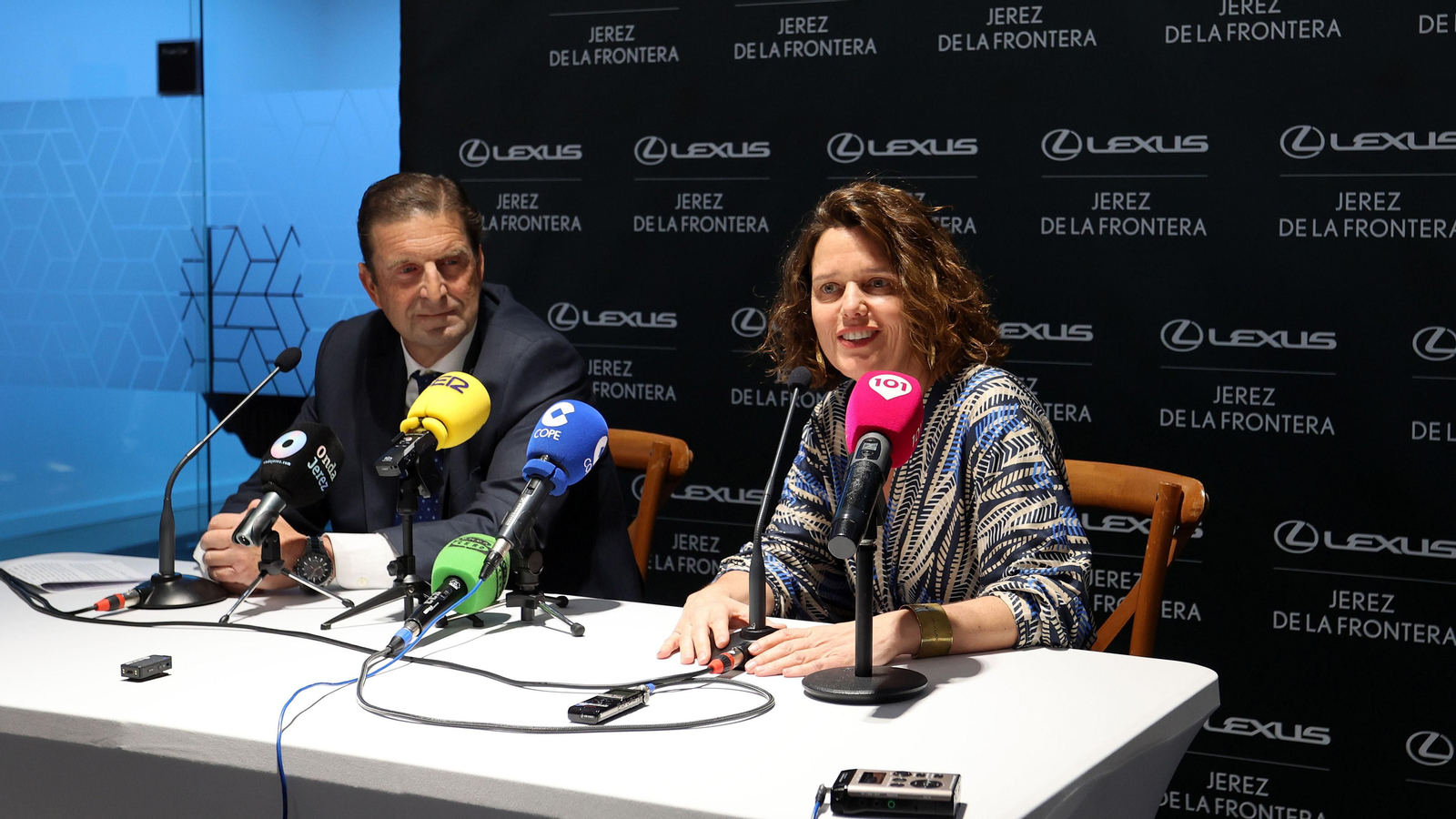 Inauguración del nuevo concesionario Lexus en Jerez