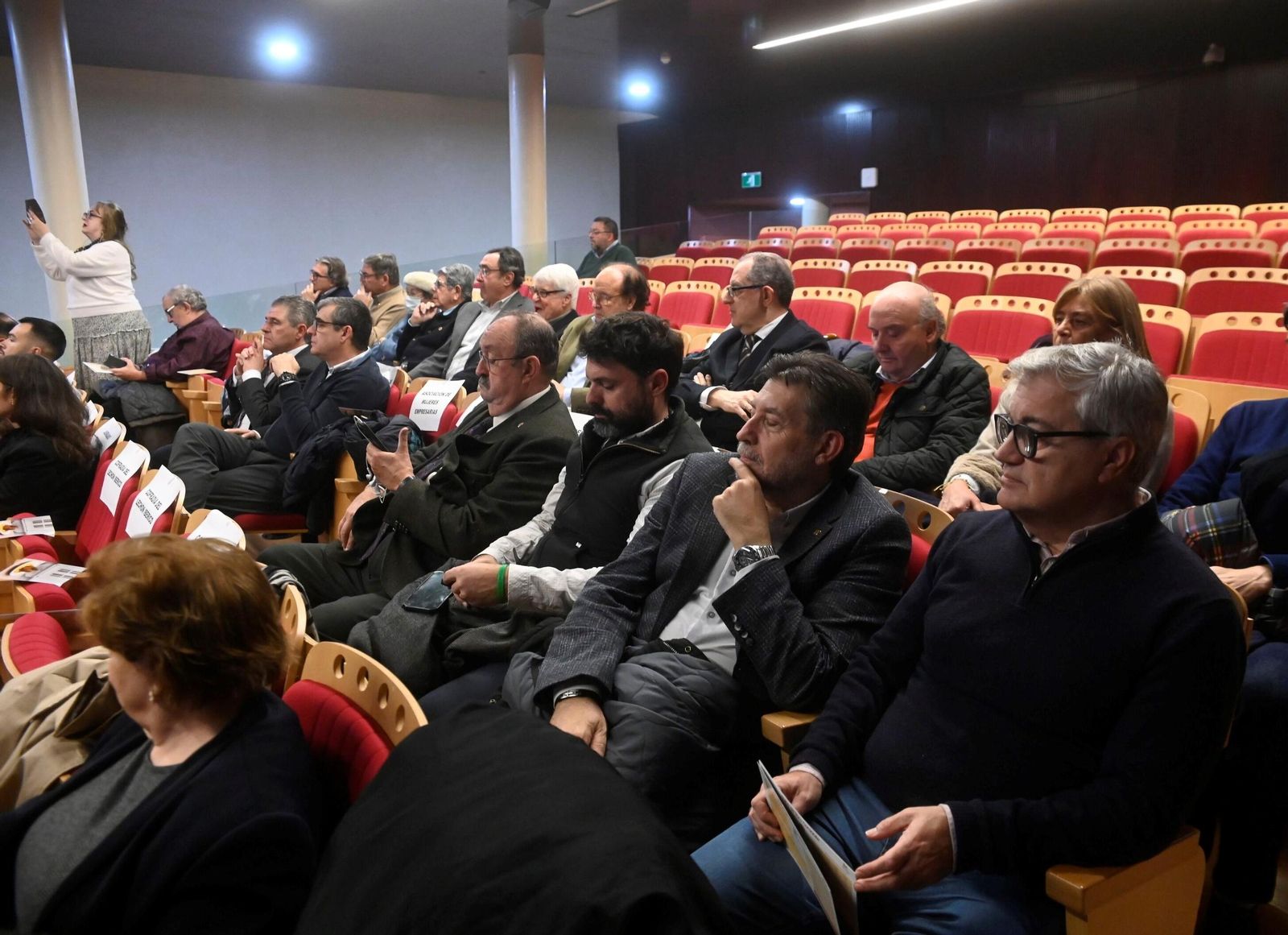 La Cofradía Gastronómica del Rabo de Toro reconoce a la familia Piedra