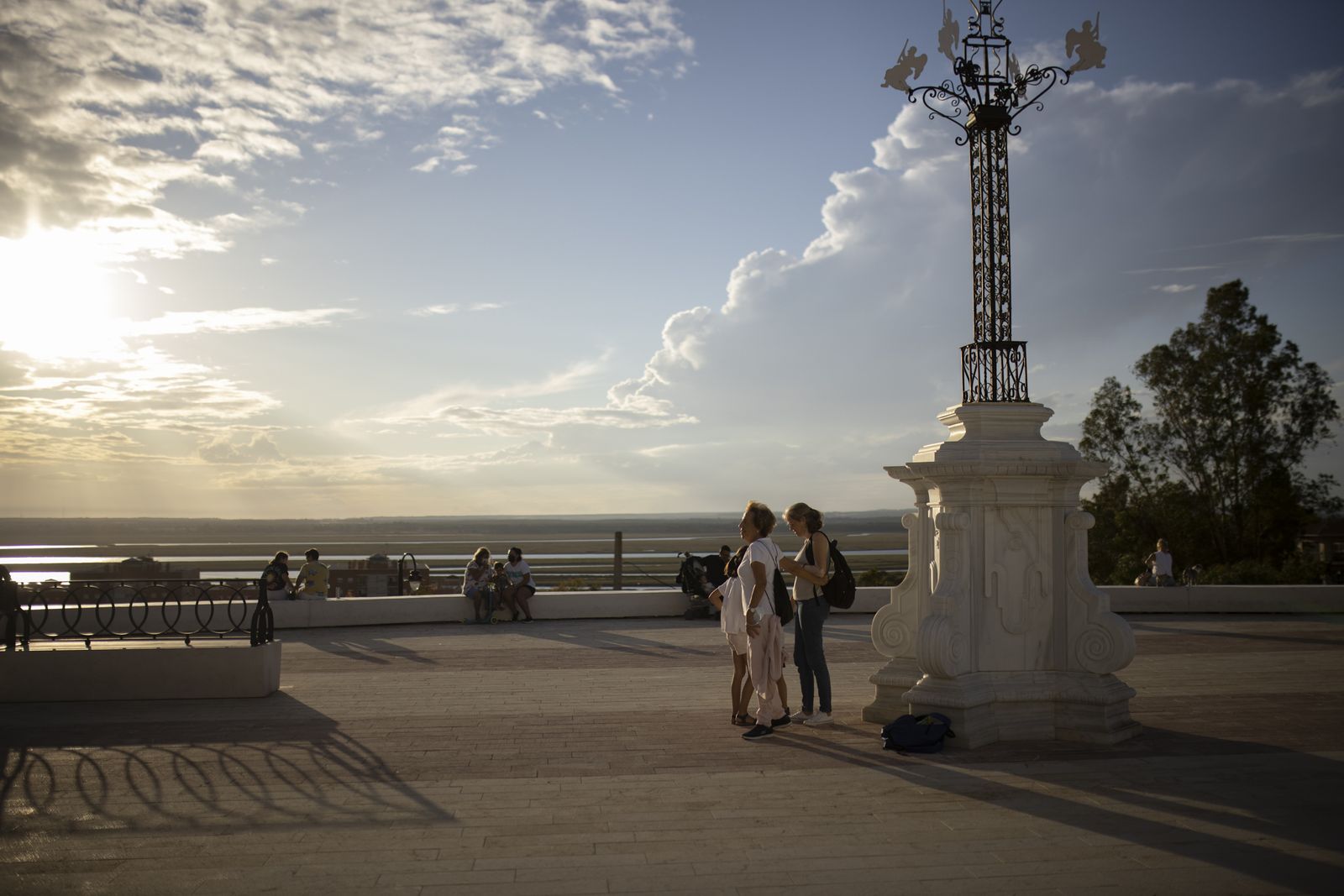 Descubre los jardines y el mirador del Santuario de La Cinta