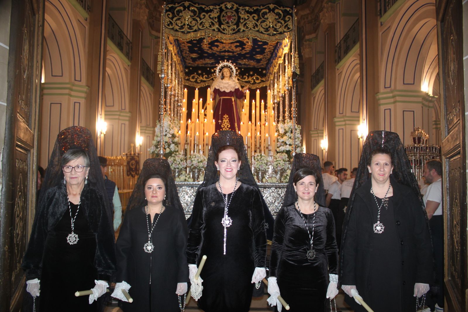 Las imágenes de las procesiones del Jueves Santo en Vélez Rubio