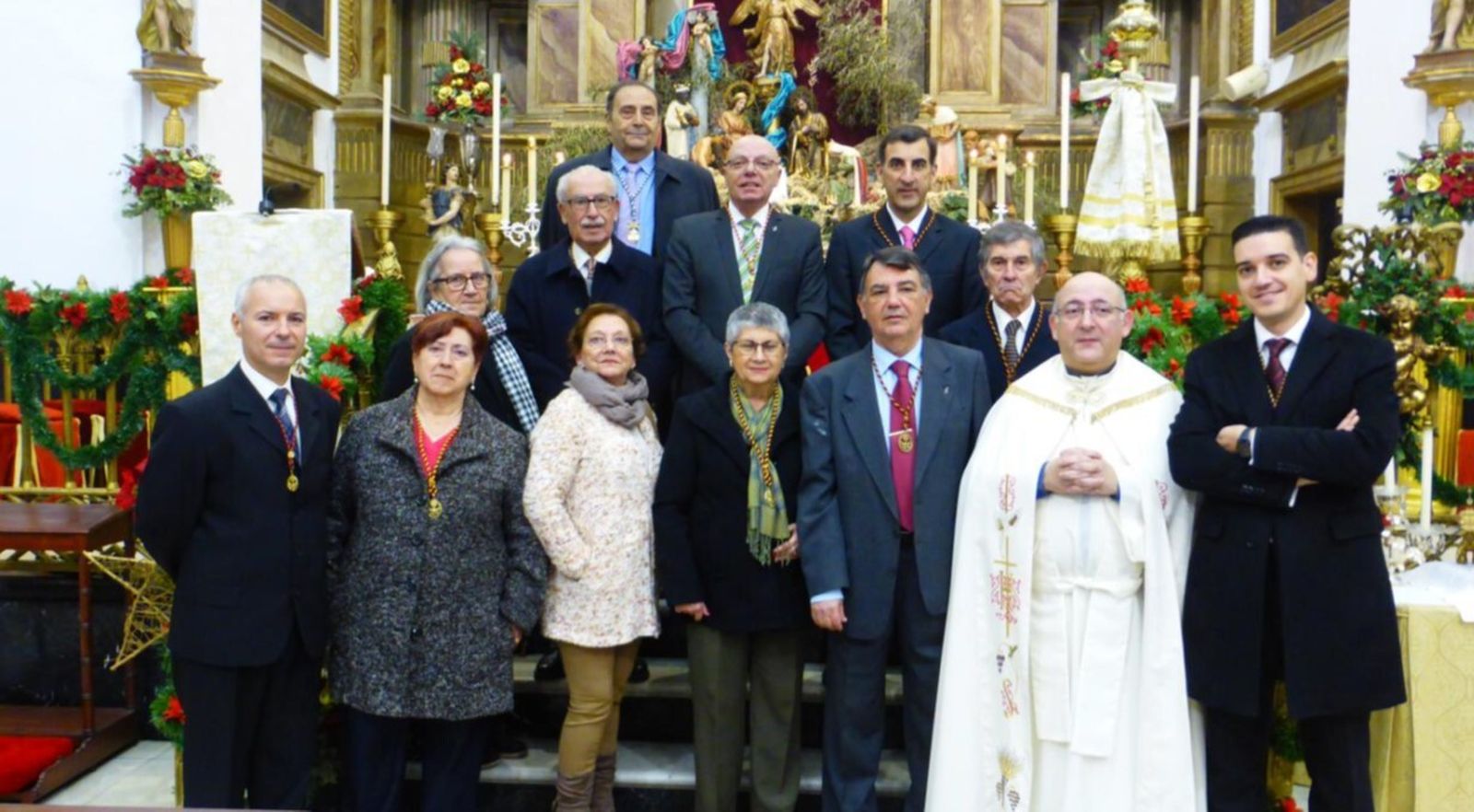 Ramón Caño, en el centro de la segunda fila en la toma de posesión de la junta de gobierno que ha terminado ahora mandato.