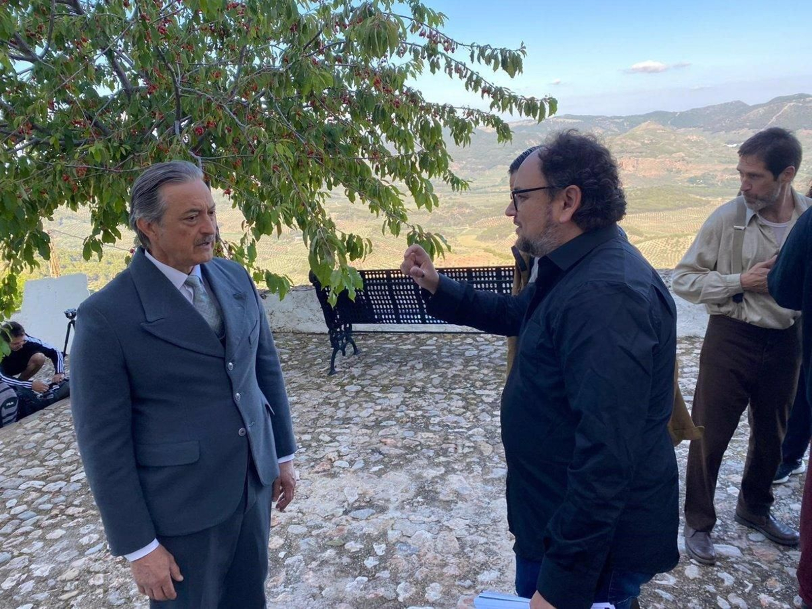 Luisje Moyano realiza indicaciones al actor