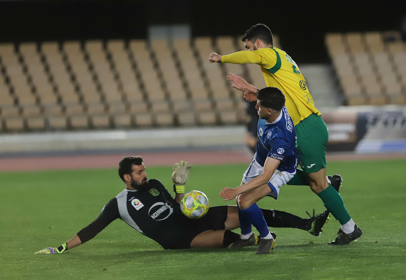 Imágenes del partido XDFC-Los Barrios