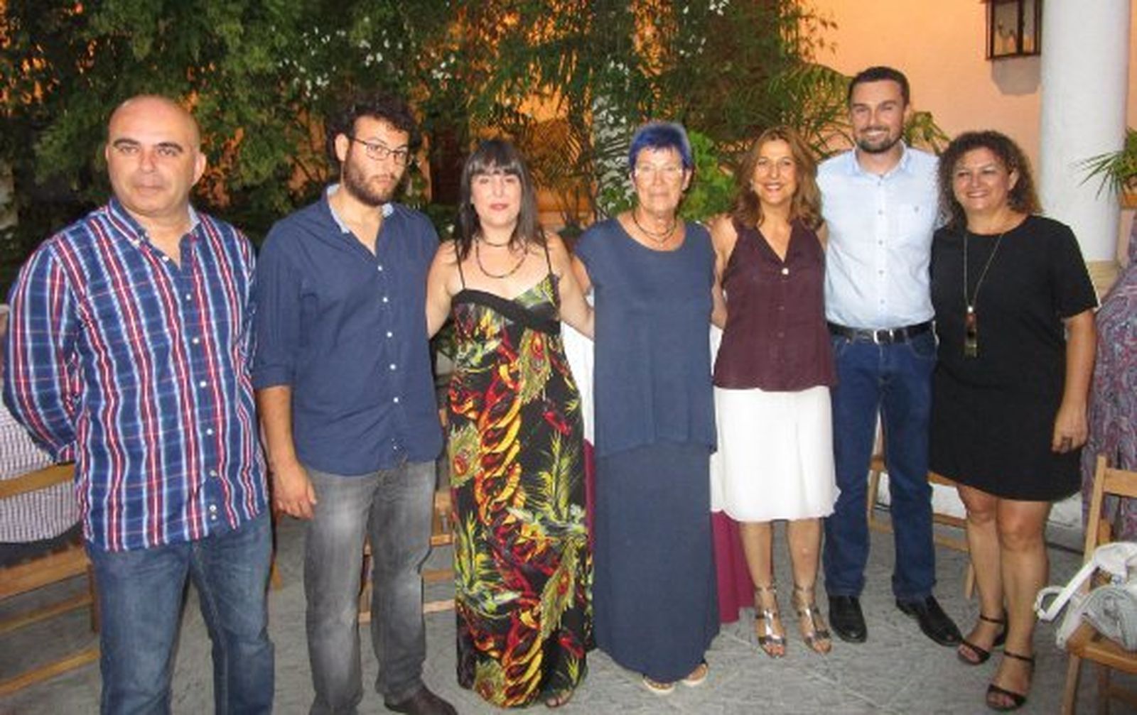 David Navarro, Adrián Martínez de Pinillos, Laura Jiménez, Ana Camelo, Ana Romero, Martín Vila y Eva Tubío, durante la entrega de los premios, en el patio del convento de San Francisco.  Foto: Ignacio Casas de Ciria