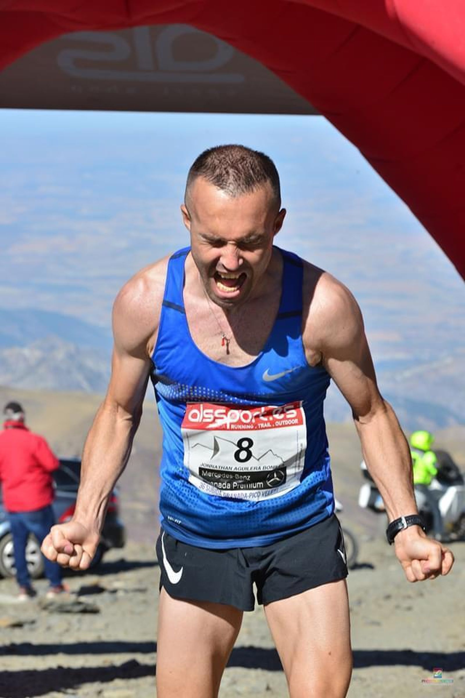 Jonathan Aguilera hizo un gran papel en la prueba granadina