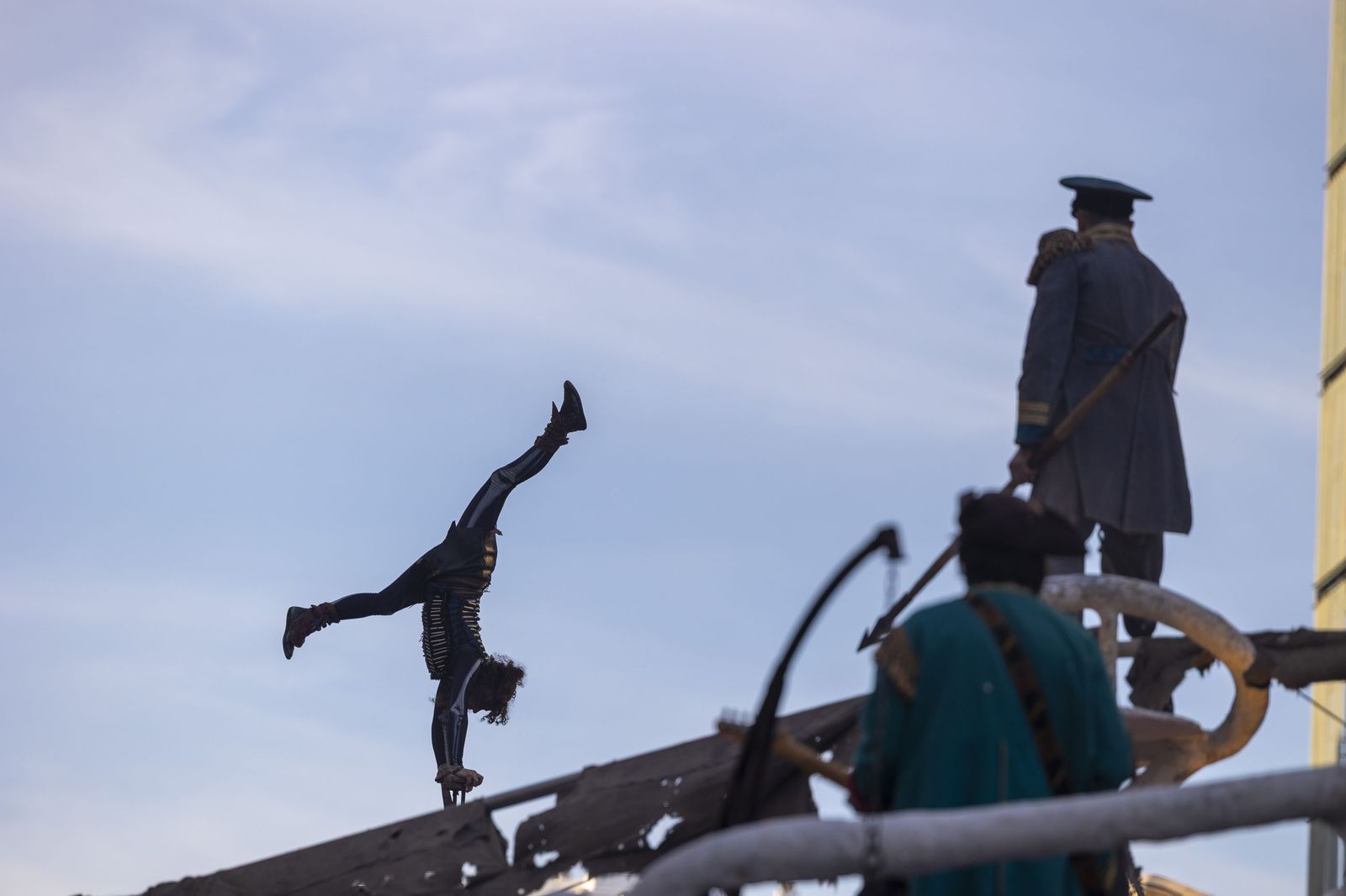 Las mejores imágenes de la Cabalgata del Carnaval de Cádiz 2026