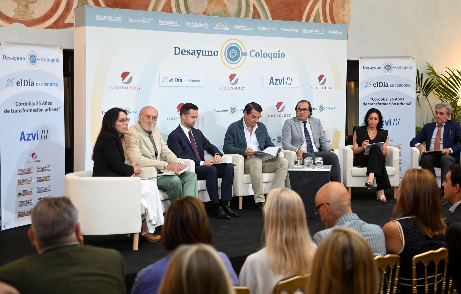 Las imágenes del desayuno-coloquio de 'El Día' sobre el desarrollo urbanístico de Códoba