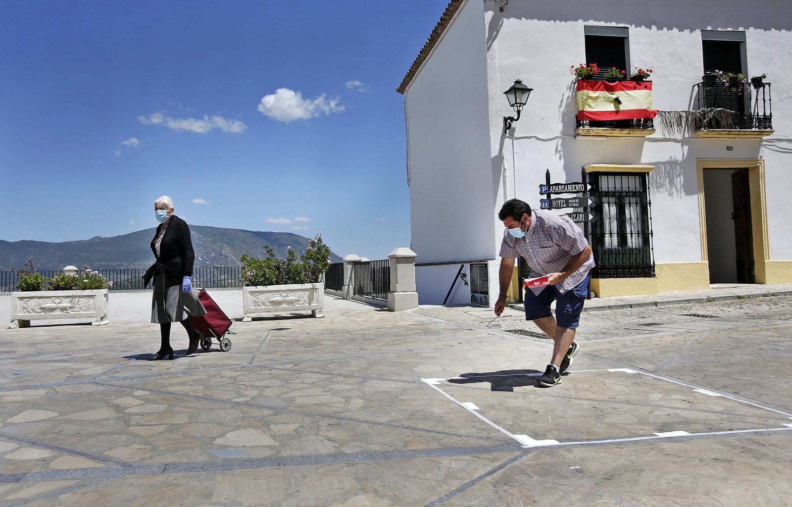 El despertar de la Sierra, Grazalema, Setenil de las Bodegas, Zahara de la Sierra.