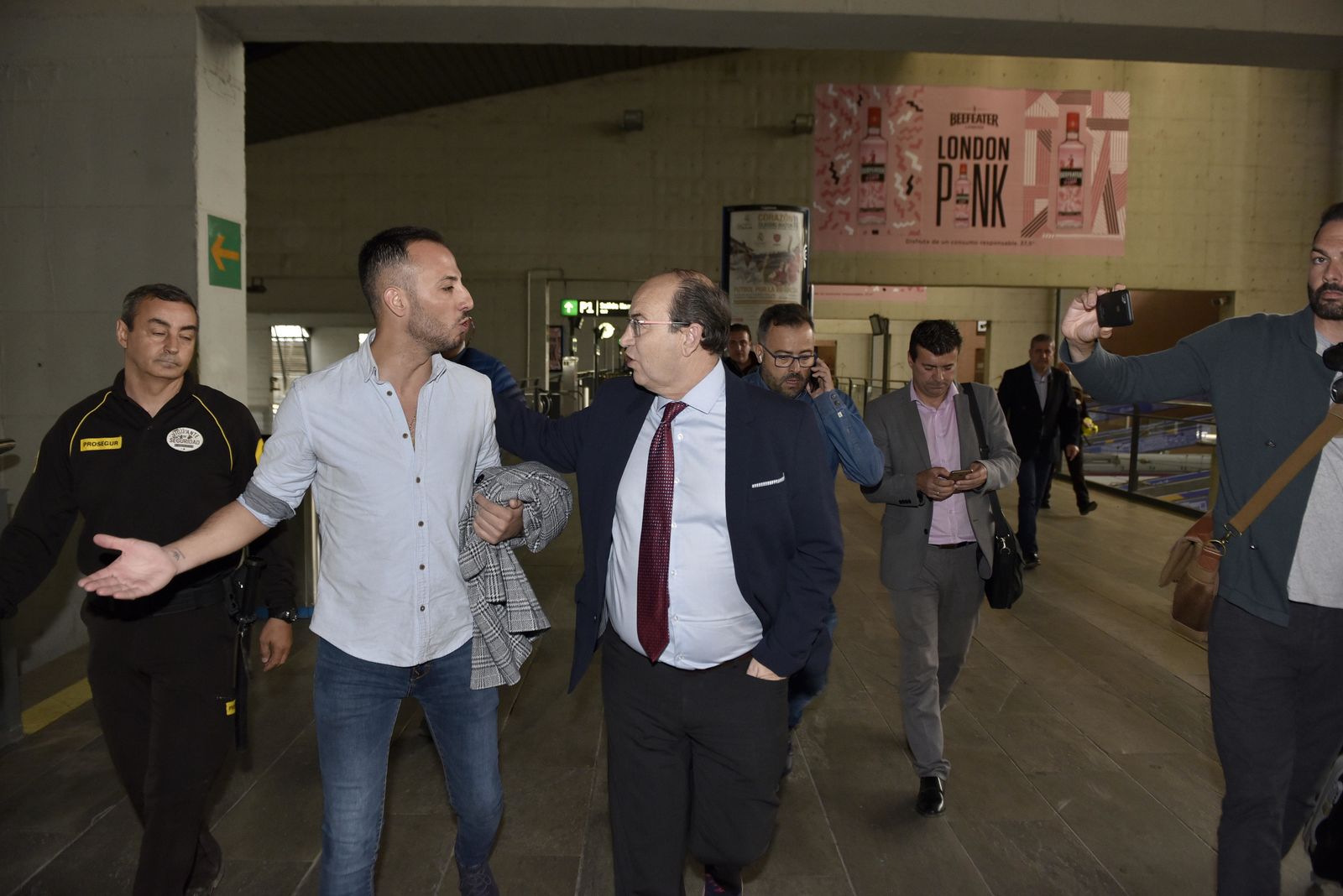 Las imágenes de la llegada del Sevilla