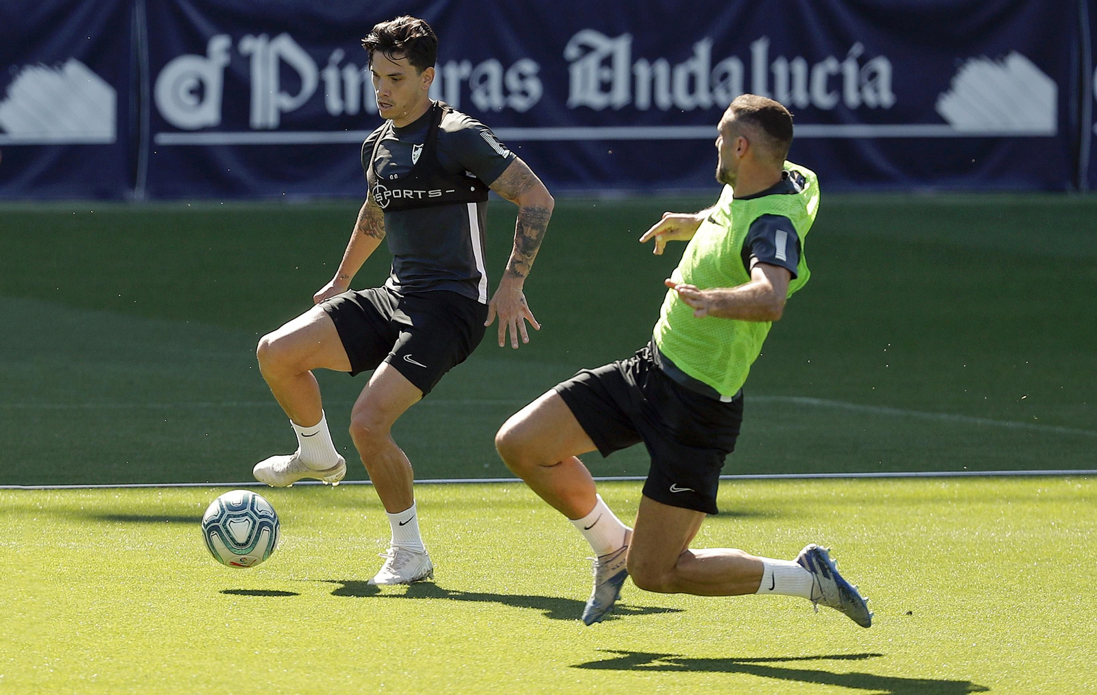 Los fotos del primer entrenamiento del Málaga CF por grupos Los fotos del primer entrenamiento del Málaga CF por grupos