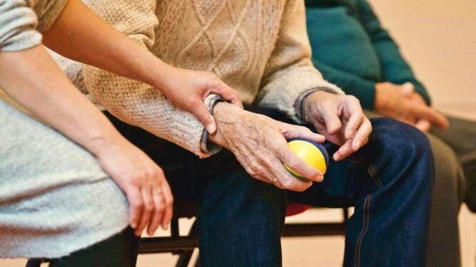 UGT denuncia discriminación sindical en el servicio de Ayuda a Domicilio en El Puerto