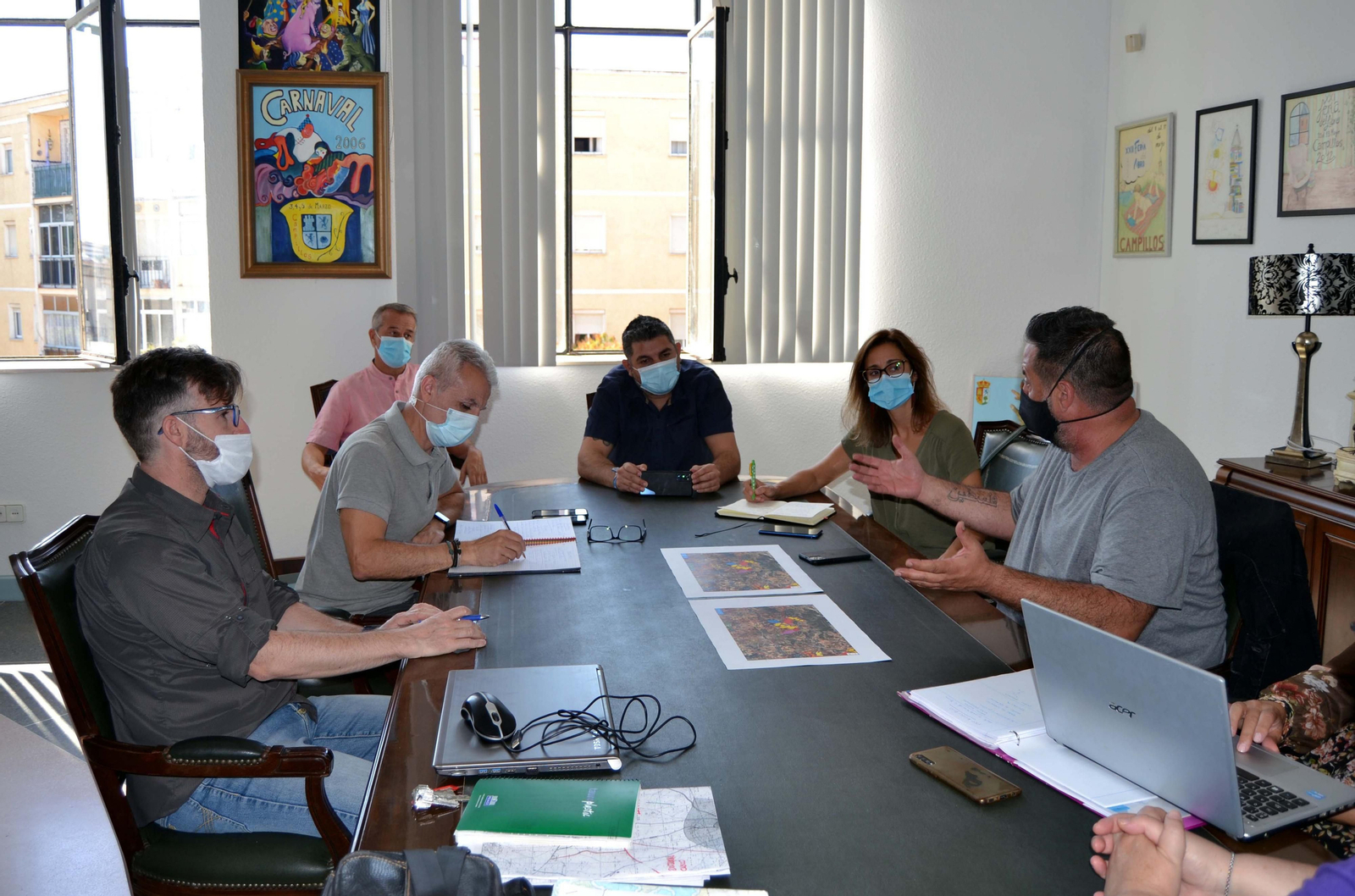 Reunión representantes de Campillos con el eurodiputado Manu Pineda.