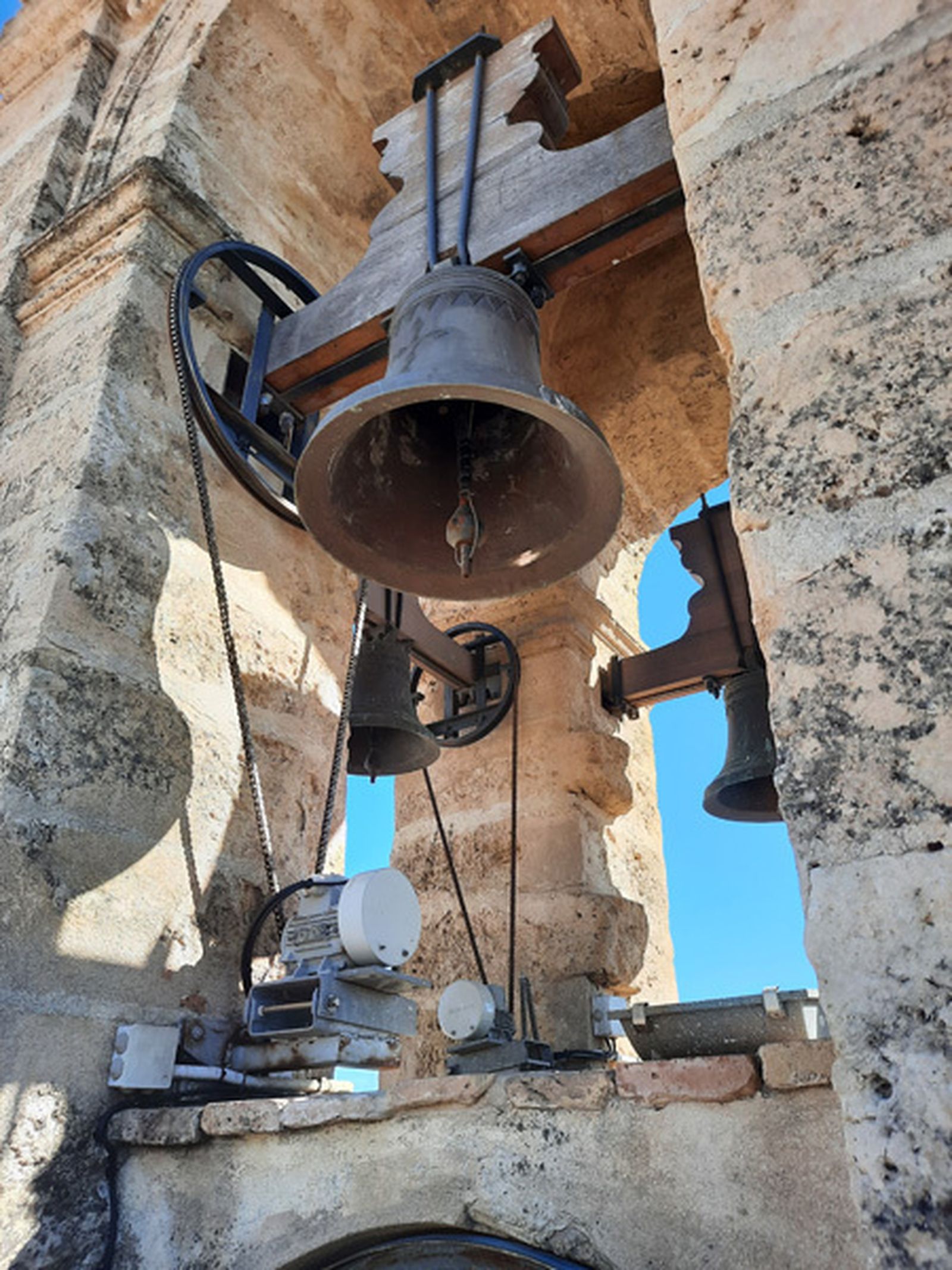 Torre campanario de San Lorenzo.