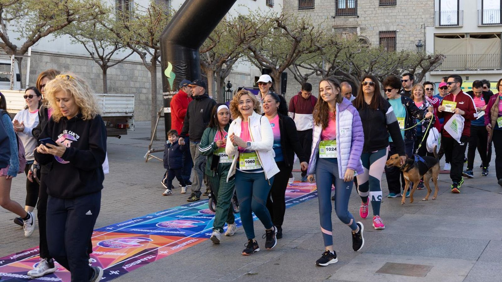 En imágenes: kilómetros para la esperanza de Celia en el CxM Trail Solidario IES Fuente de la Peña (I)