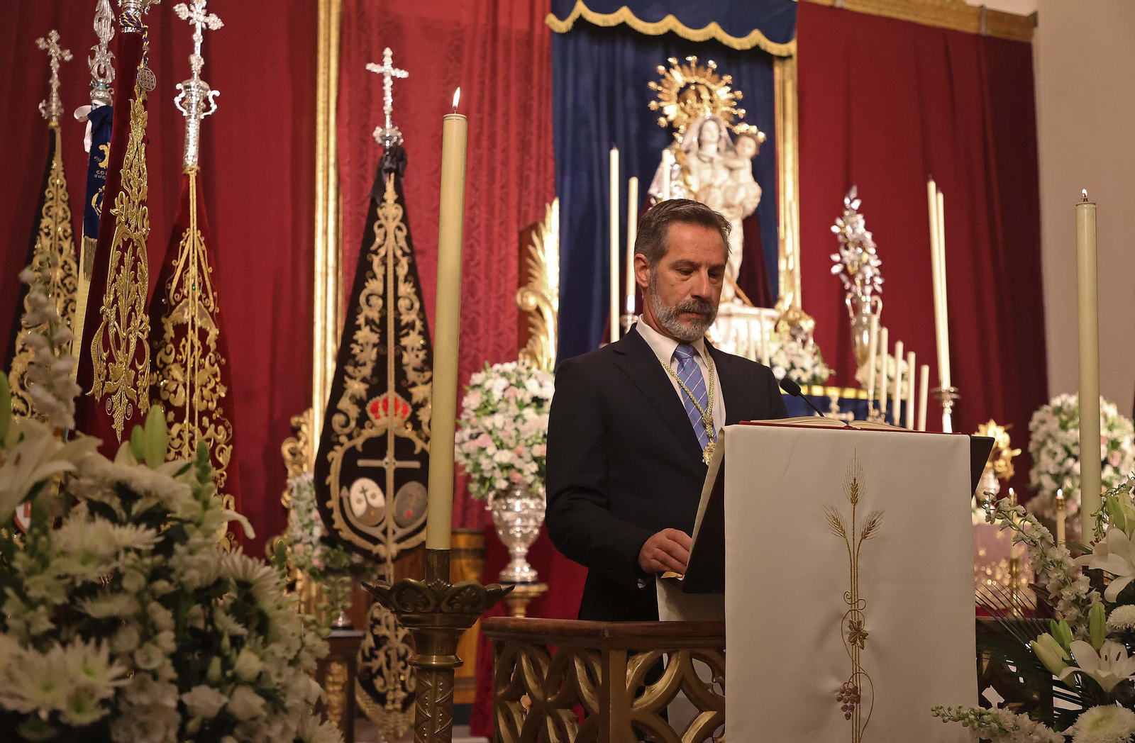 Fotos del Domingo de Resurrección en Algeciras: El Resucitado