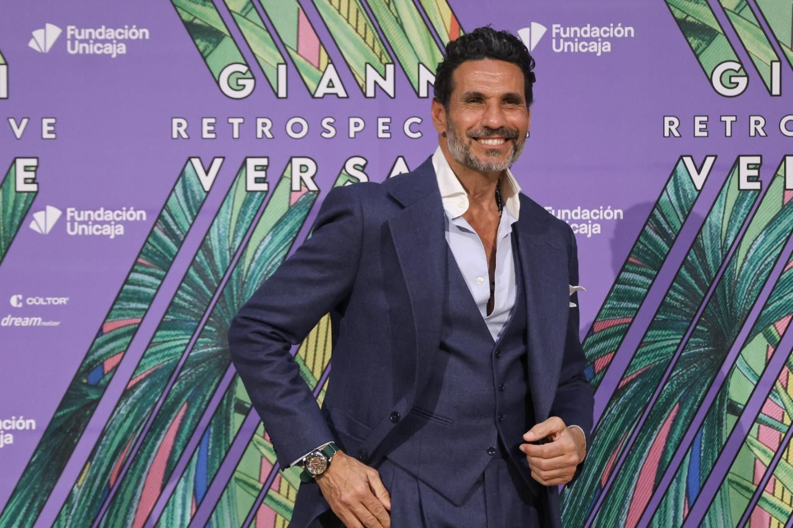 El photocall de la inauguración de la exposición de Versace en Málaga, en imágenes