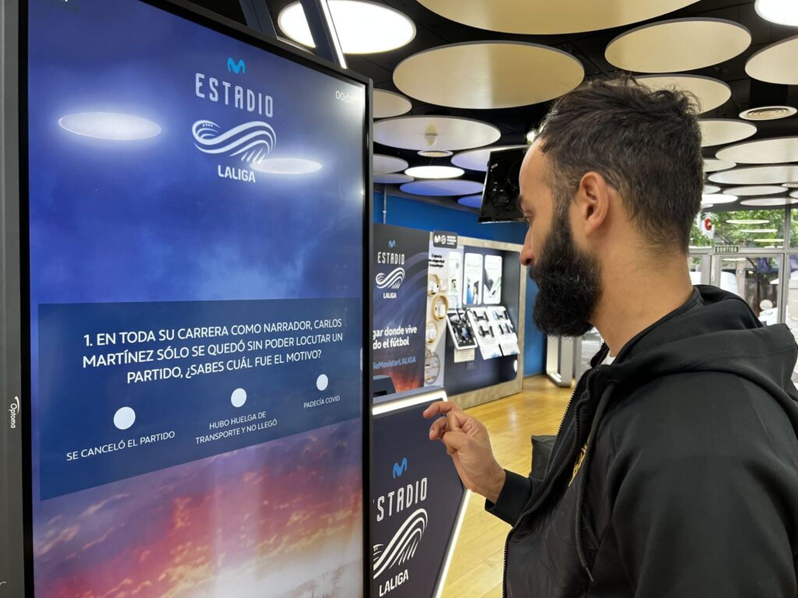 La actividad se desarrolla en la tienda de Ronda Capuchinos.