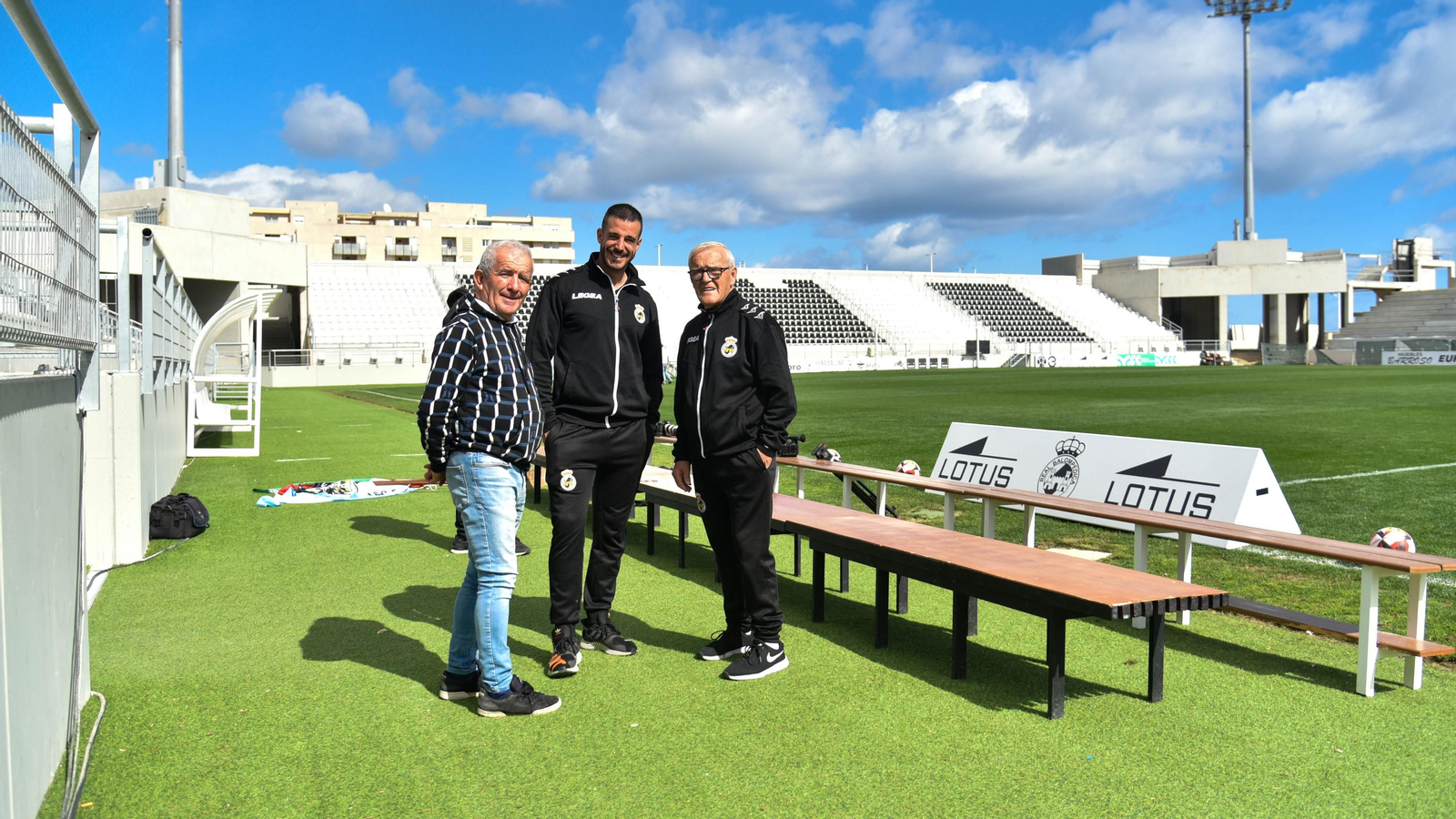 La intrahistoria de la foto oficial de la Balona 2023-24, en imágenes