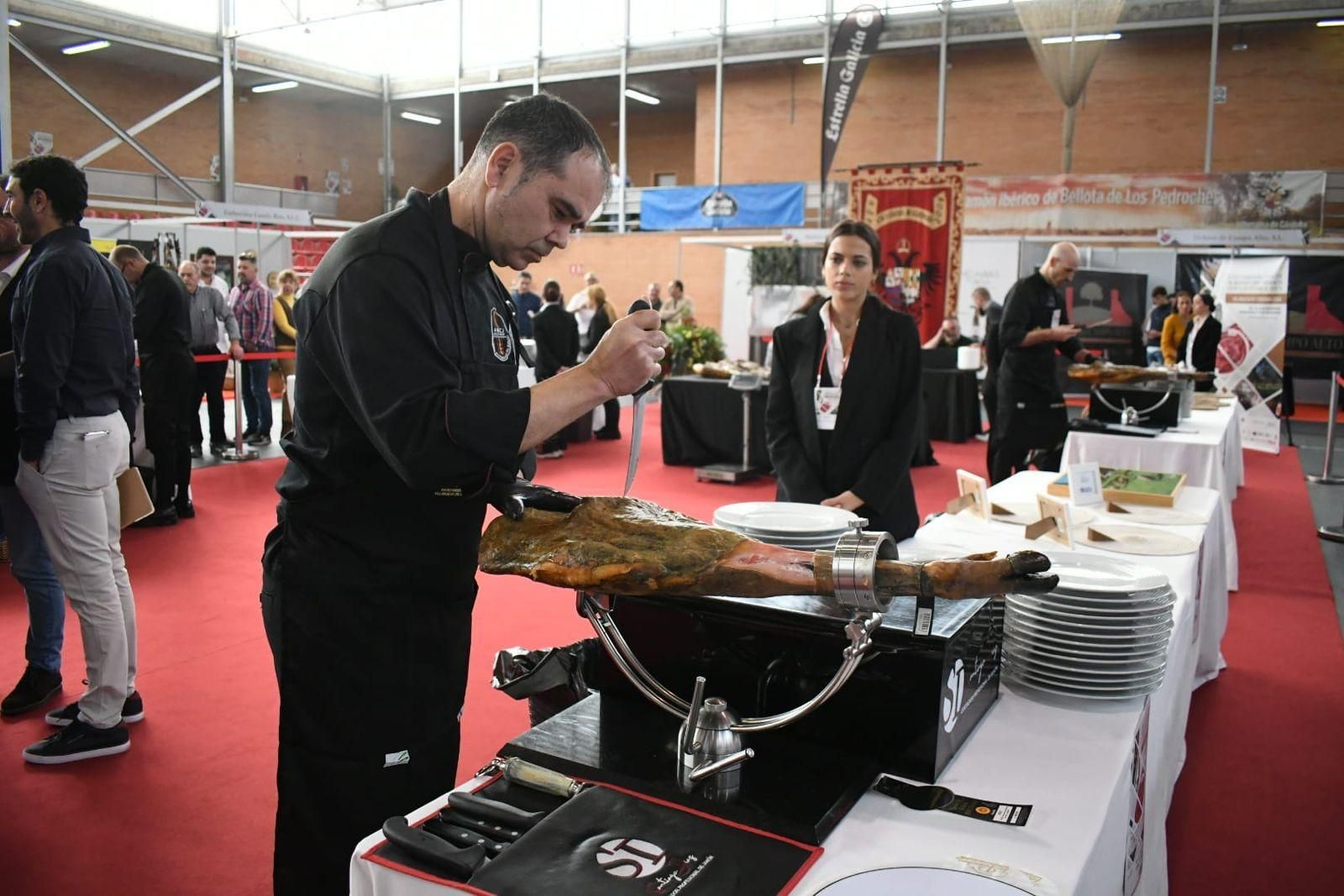 El concurso de mejor cortador en la Feria del Jamón de Los Pedroches, en imágenes