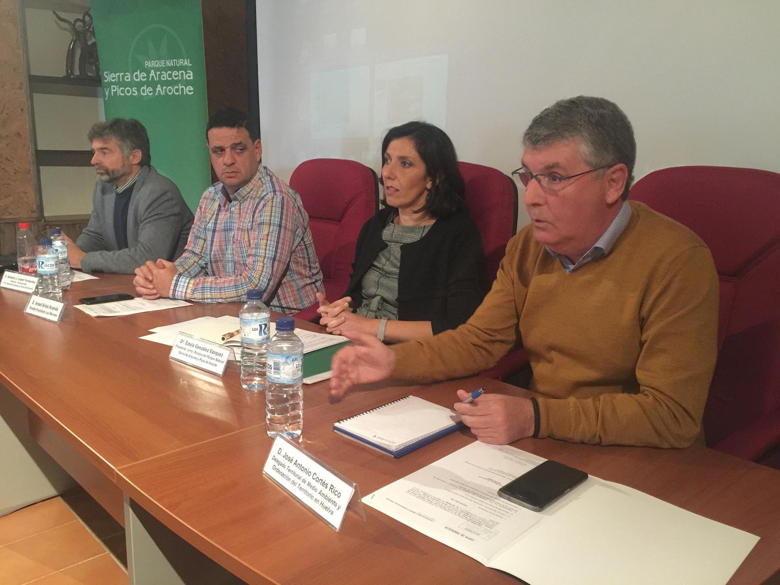 El delegado de Medio Ambiente asistió al pleno de la Junta Rectora del Parque Natural Sierra de Aracena y Picos de Aroche.