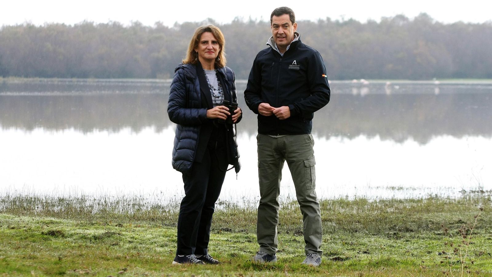 Visita a Doñana de la ministra para la Transición Ecológica, Teresa Ribera y del presidente de la Junta de Andalucía, Juanma Moreno.