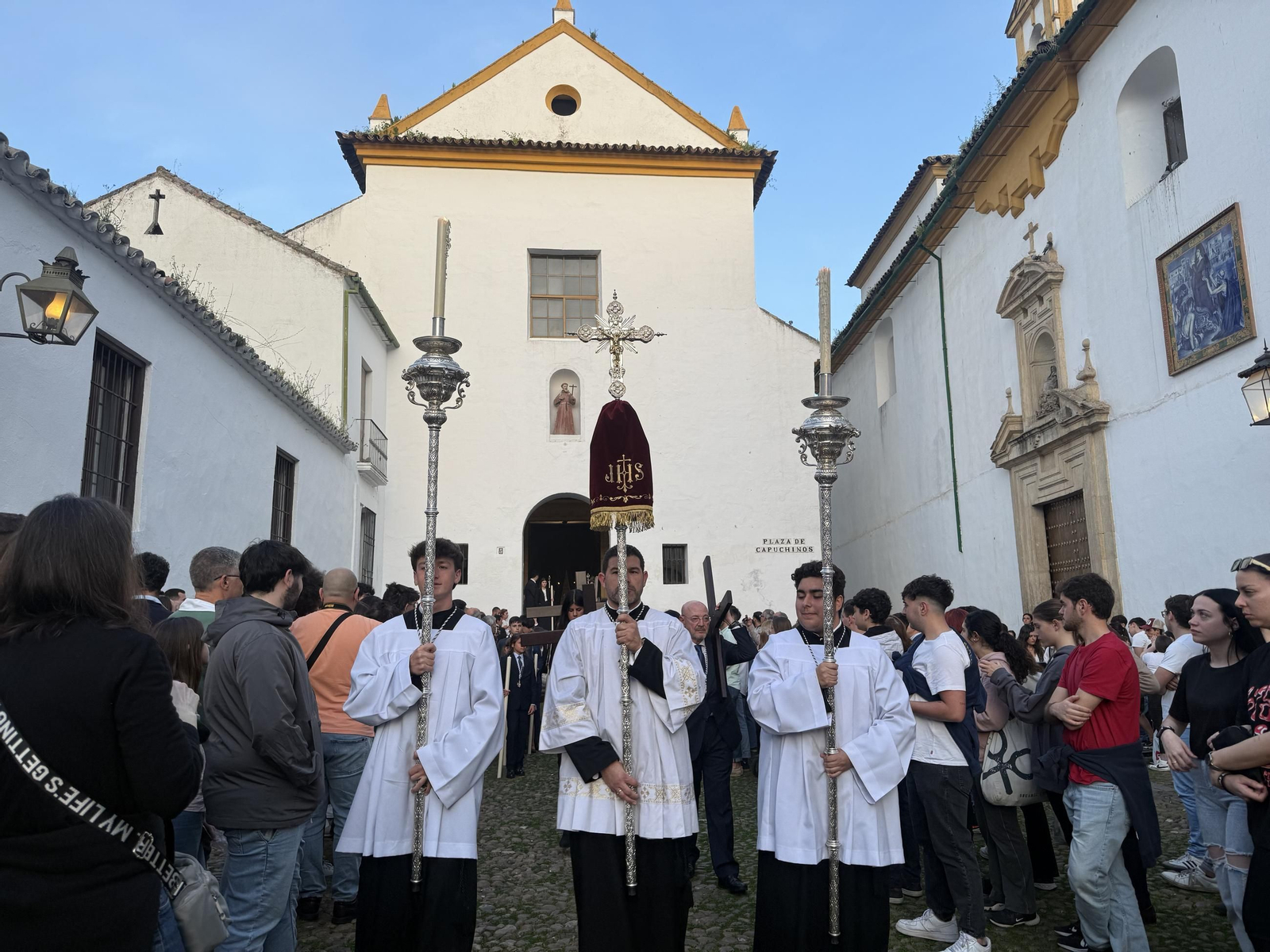 El vía crucis del Señor de la Humildad y Paciencia de Córdoba, en imágenes
