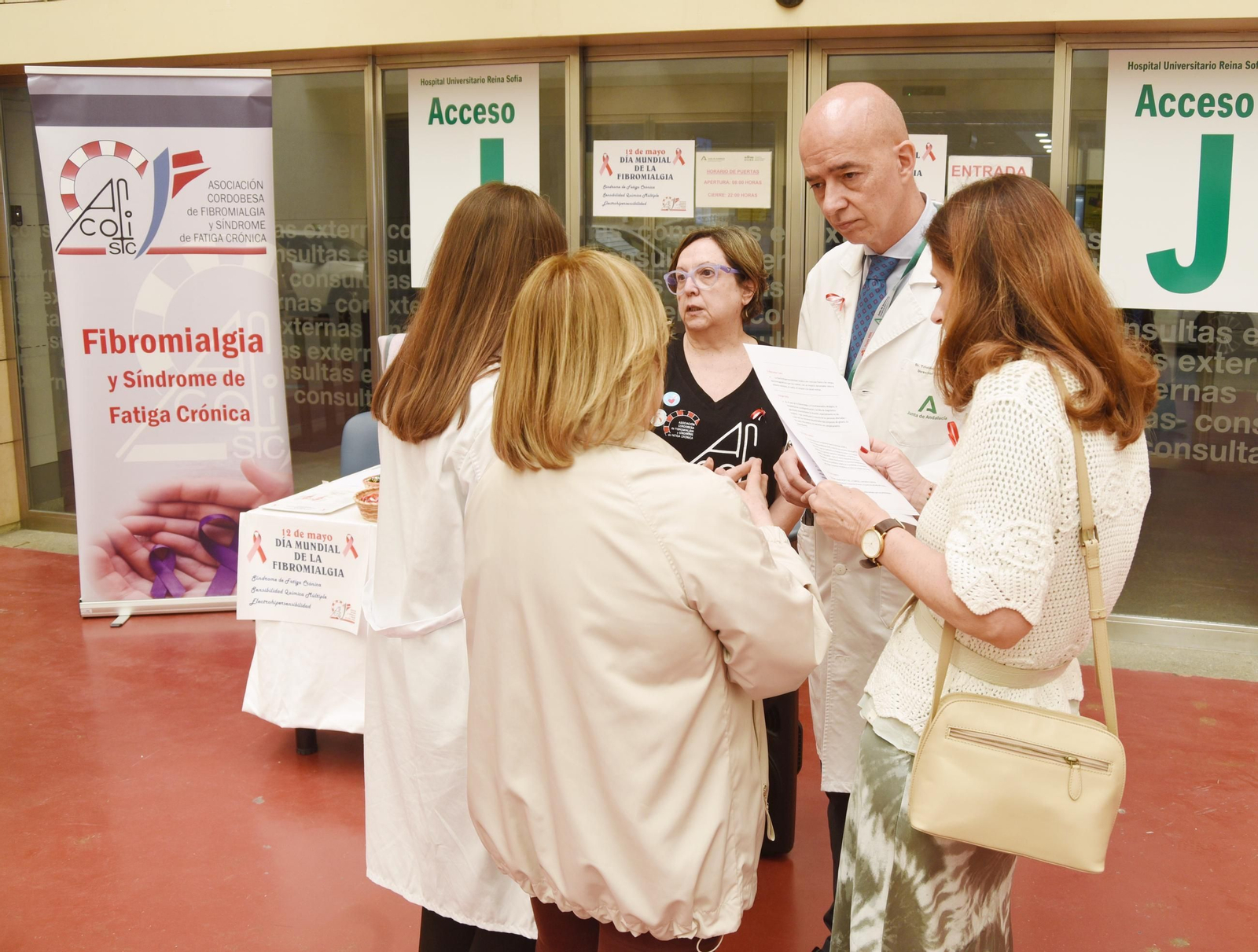 Acofi celebra el Día de la Fibromialgia y la fatiga crónica, en imágenes Acofi celebra el Día de la Fibromialgia y la fatiga crónica, en imágenes