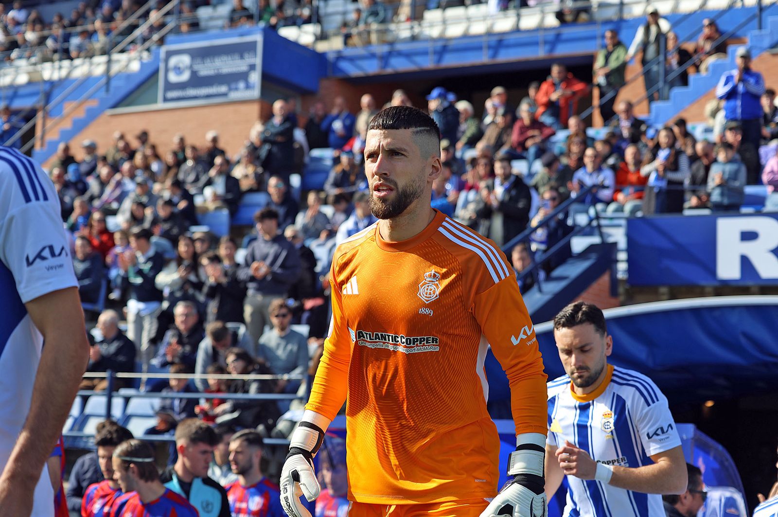 Búscate en las gradas del Nuevo Colombino en el Recre-Yeclano