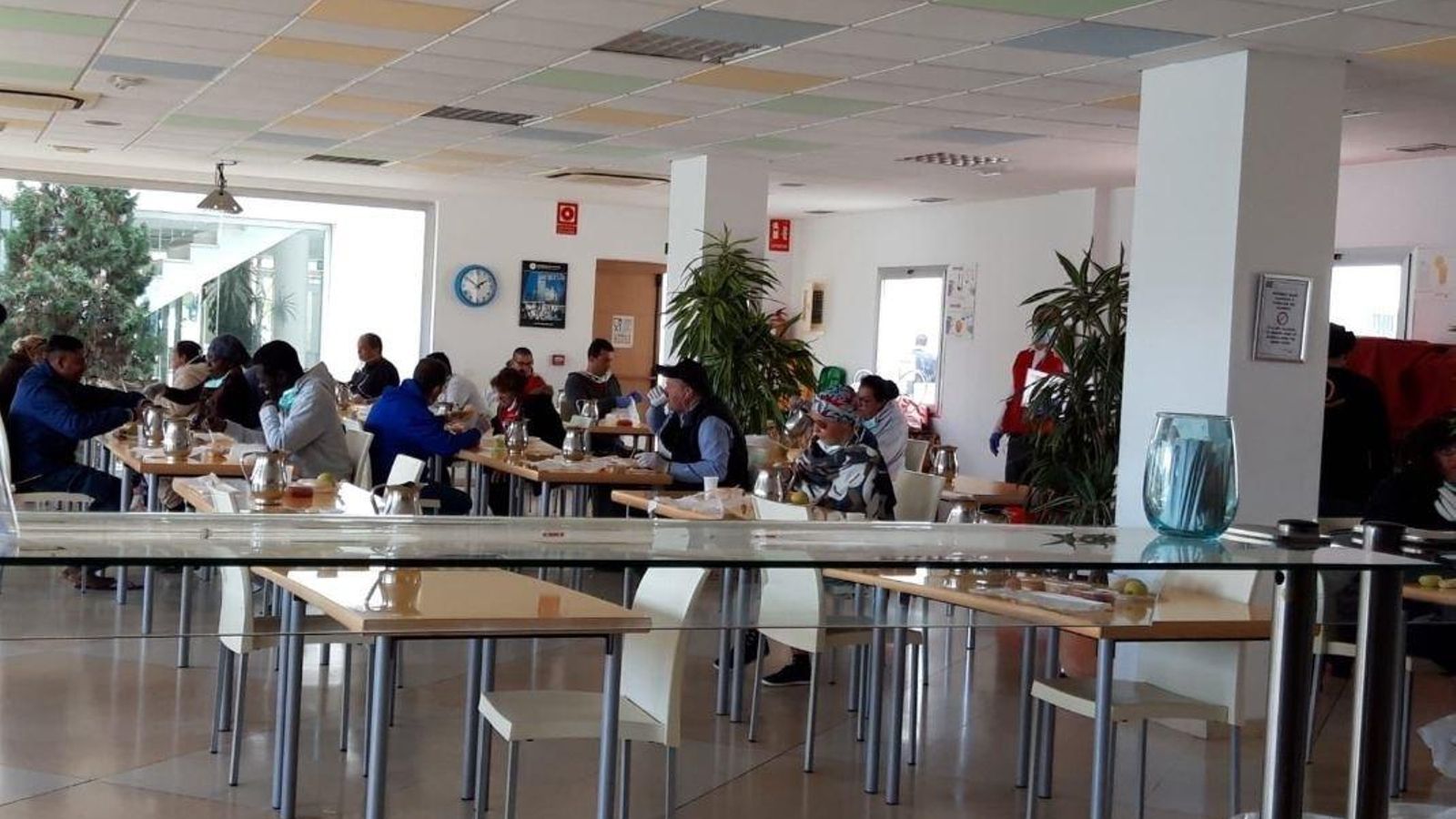 Un albergue habilitado durante la pandemia para los sin techo.