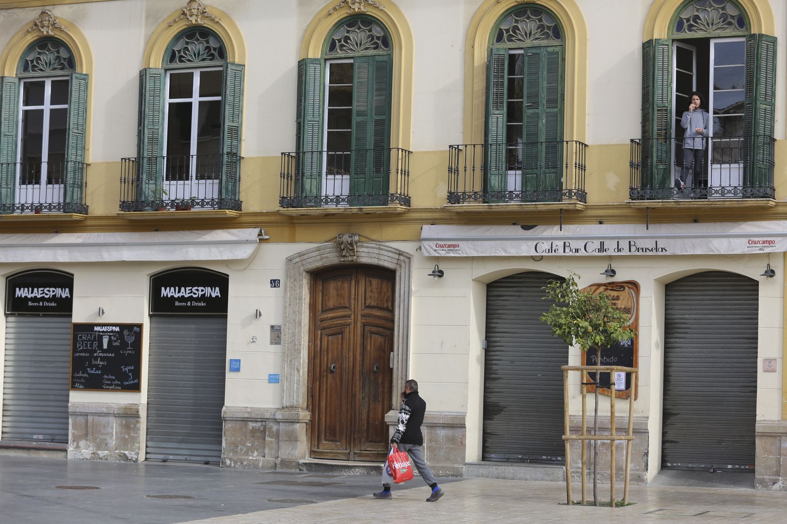 Málaga capital vive el primer día de su nuevo cierre