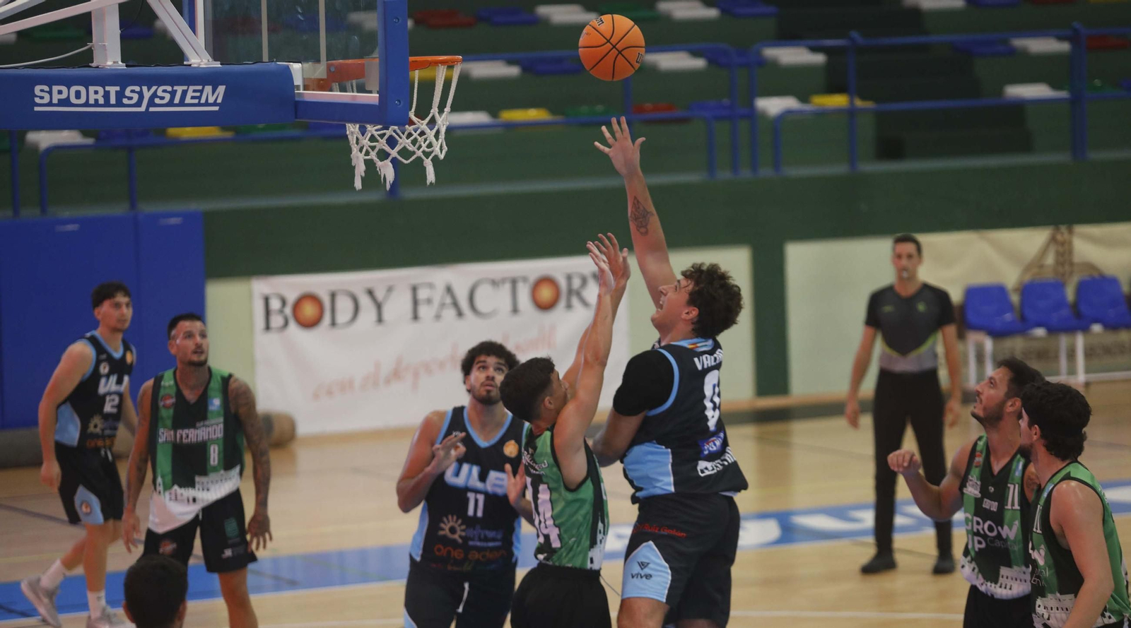 Las fotos del ULB - CB San Fernando de pretemporada