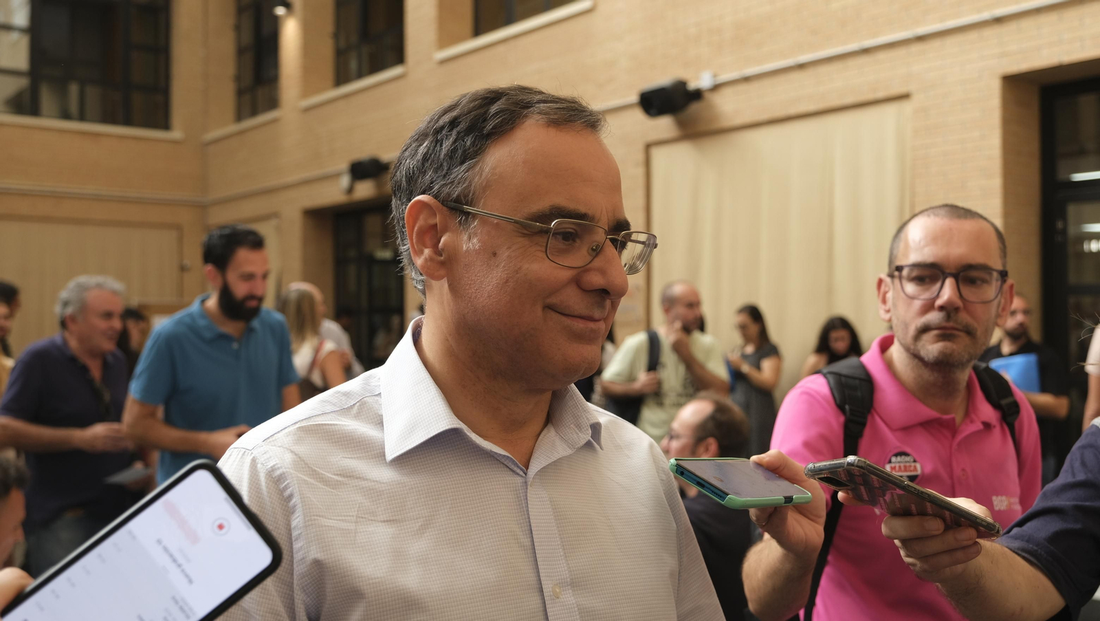 José Céspedes esta mañana tras votar en la UAL.