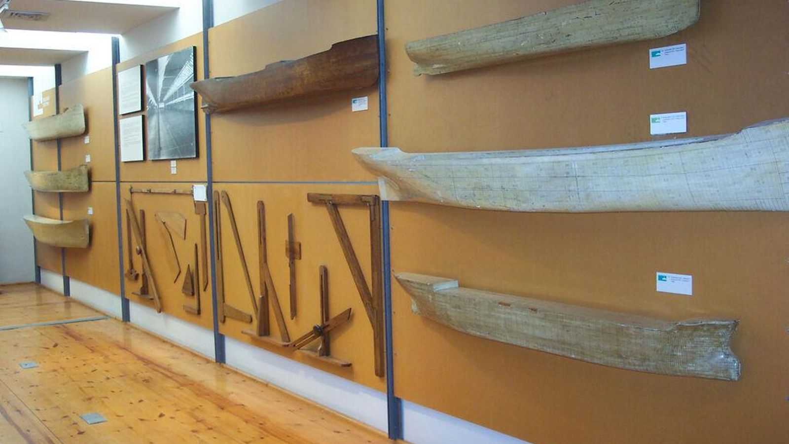 Las salas recorren la historia de la construcción naval
