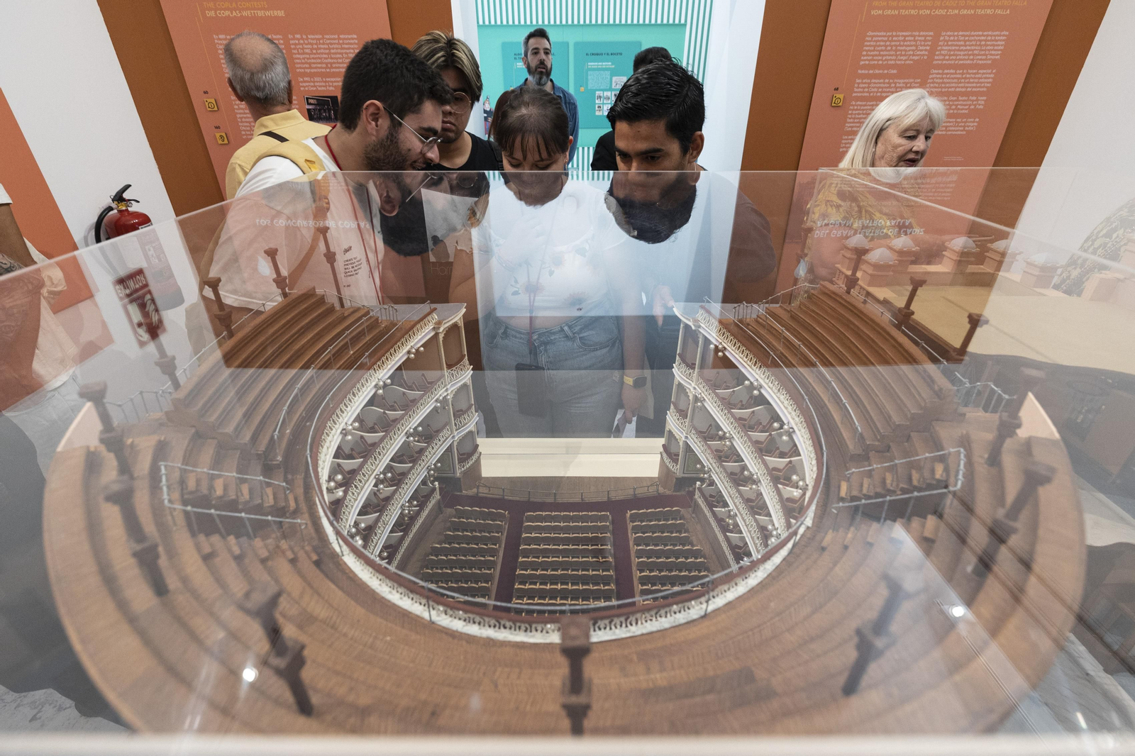 En imágenes: así es la Casa del Carnaval de Cádiz por dentro.