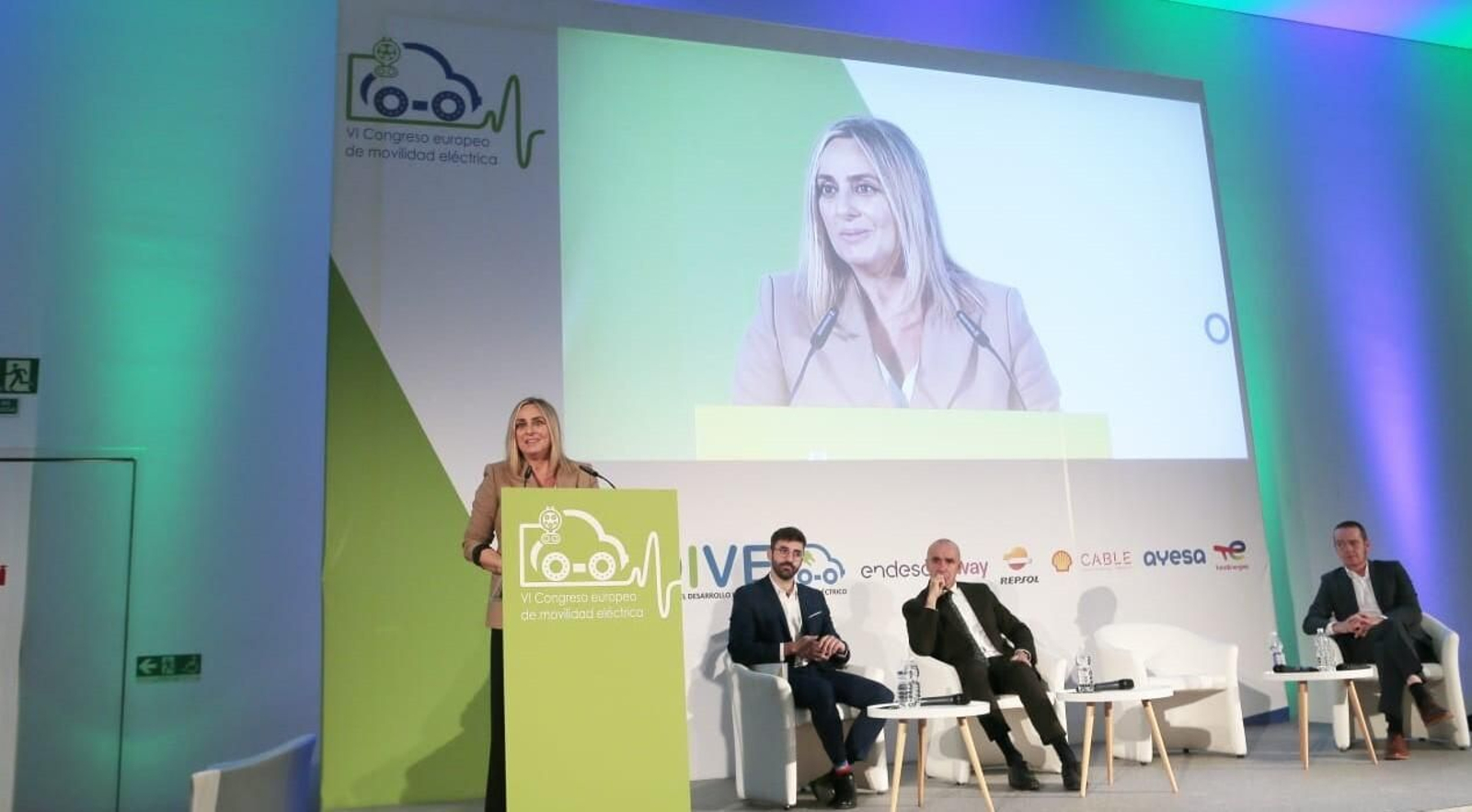 La consejera de Fomento de la Junta durante su intervención en el Congreso europeo de vehículos eléctricos. La consejera de Fomento de la Junta durante su intervención en el Congreso europeo de vehículos eléctricos.