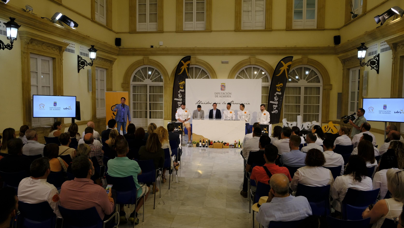 Imágenes de la presentación de  la Asociación Almería Gastronómica