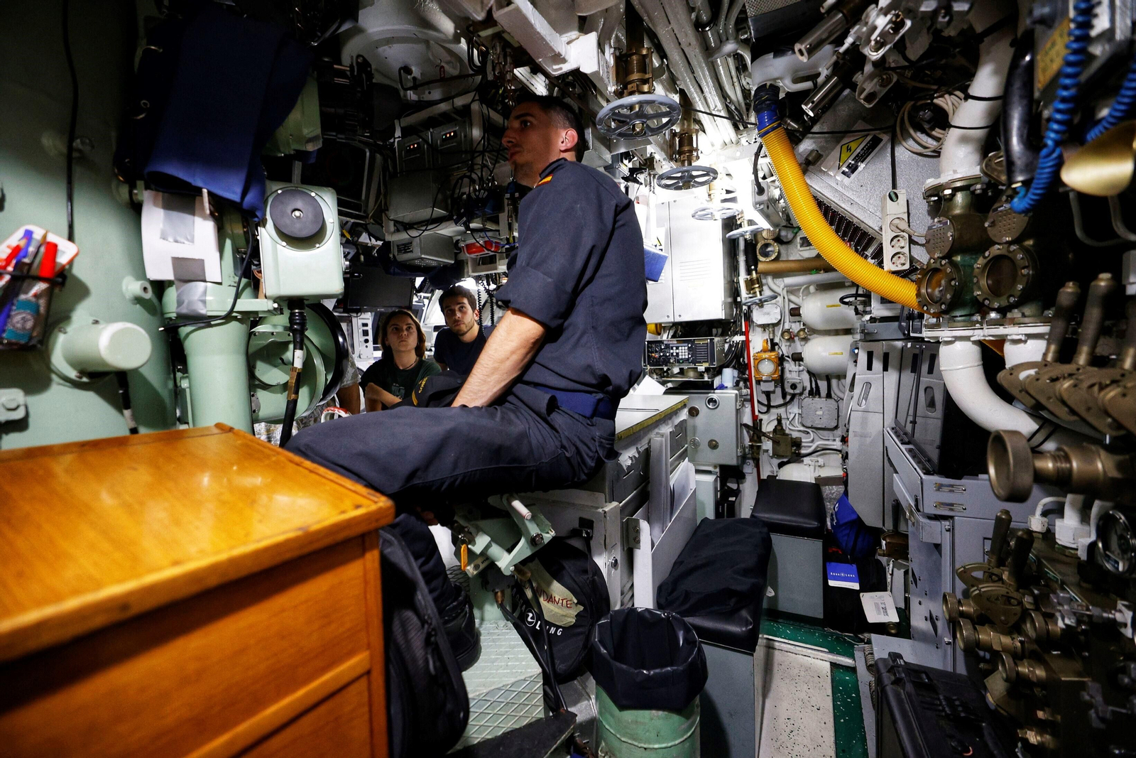 Dentro del submarino 'Galerna' en Cádiz