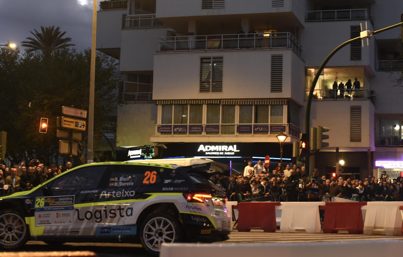 Las mejores fotos del espectacular tramo urbano del Rallye Sierra Morena 2025