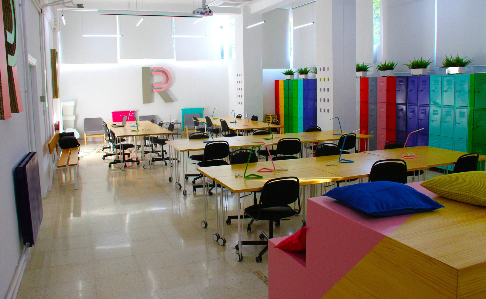 La UGR estrena su propio centro de 'coworking' para emprendedores