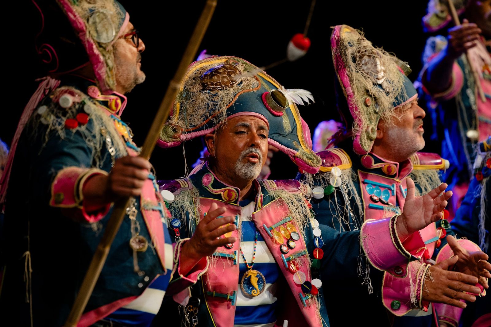 Búscate entre las mejores imágenes de la sexta sesión de cuartos de final del COAC 2026