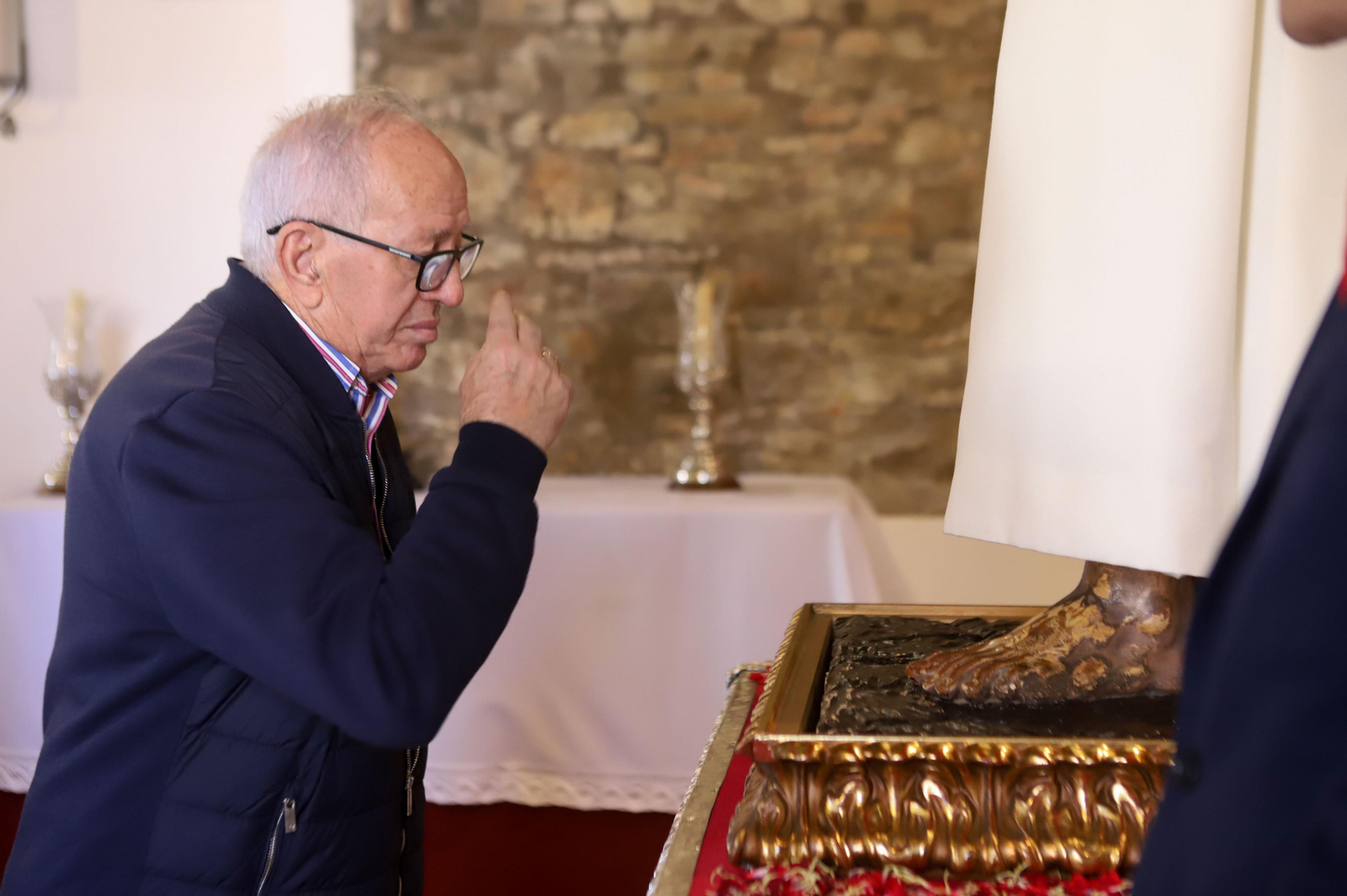 Imágenes del Besapie al Medinaceli en la Iglesia de San Isidro en Algeciras