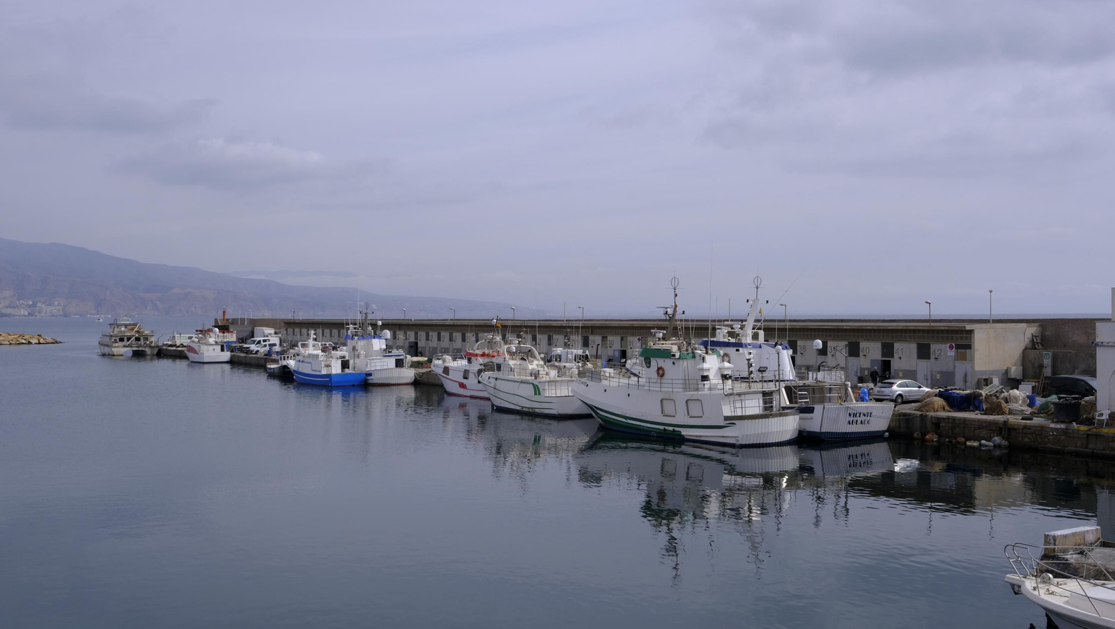 Imágenes de la inauguración de la Lonja del Puerto Pesquero de Roquetas de Mar