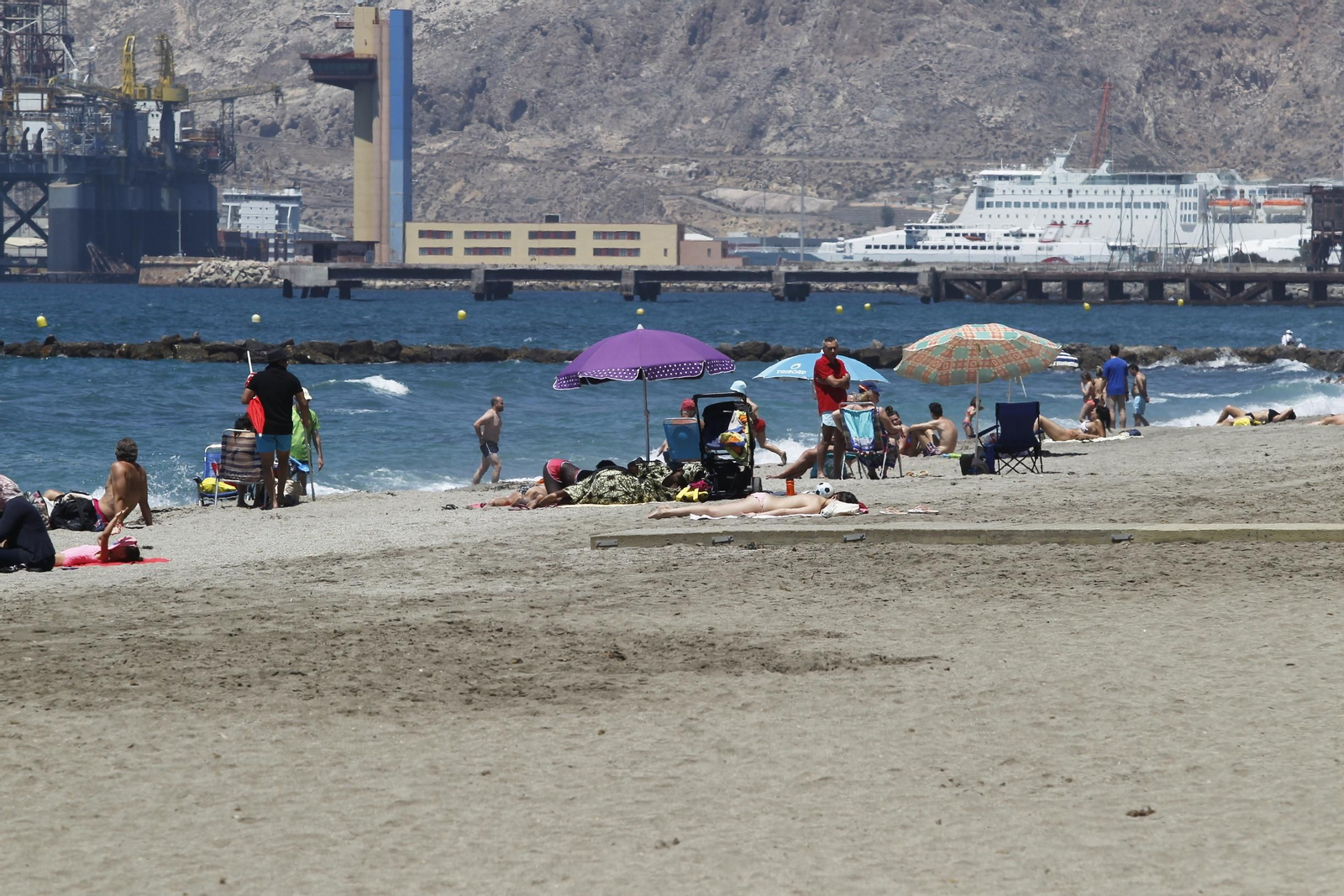 Fotogalería primer día vigilantes playas de Almería